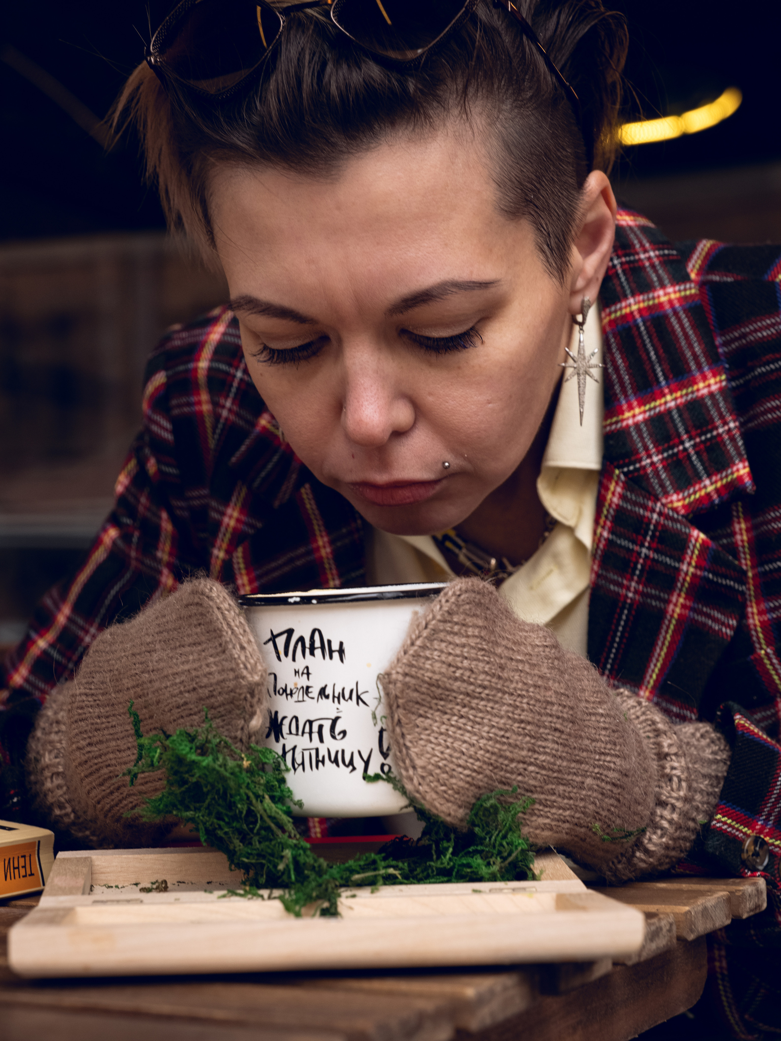 Вика, кафе. Фотосессия в Спб в студии, фотограф Панютина Марина