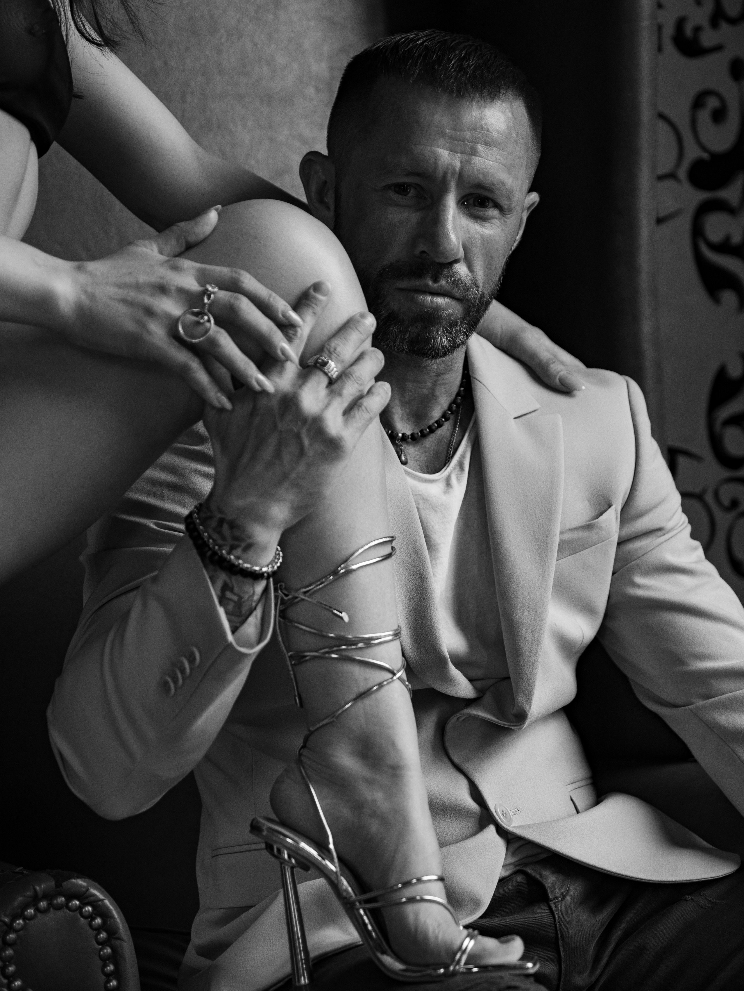 Сергей. Фотосессия в студии апартаменты. Фотосессия в Спб в студии, фотограф Панютина Марина