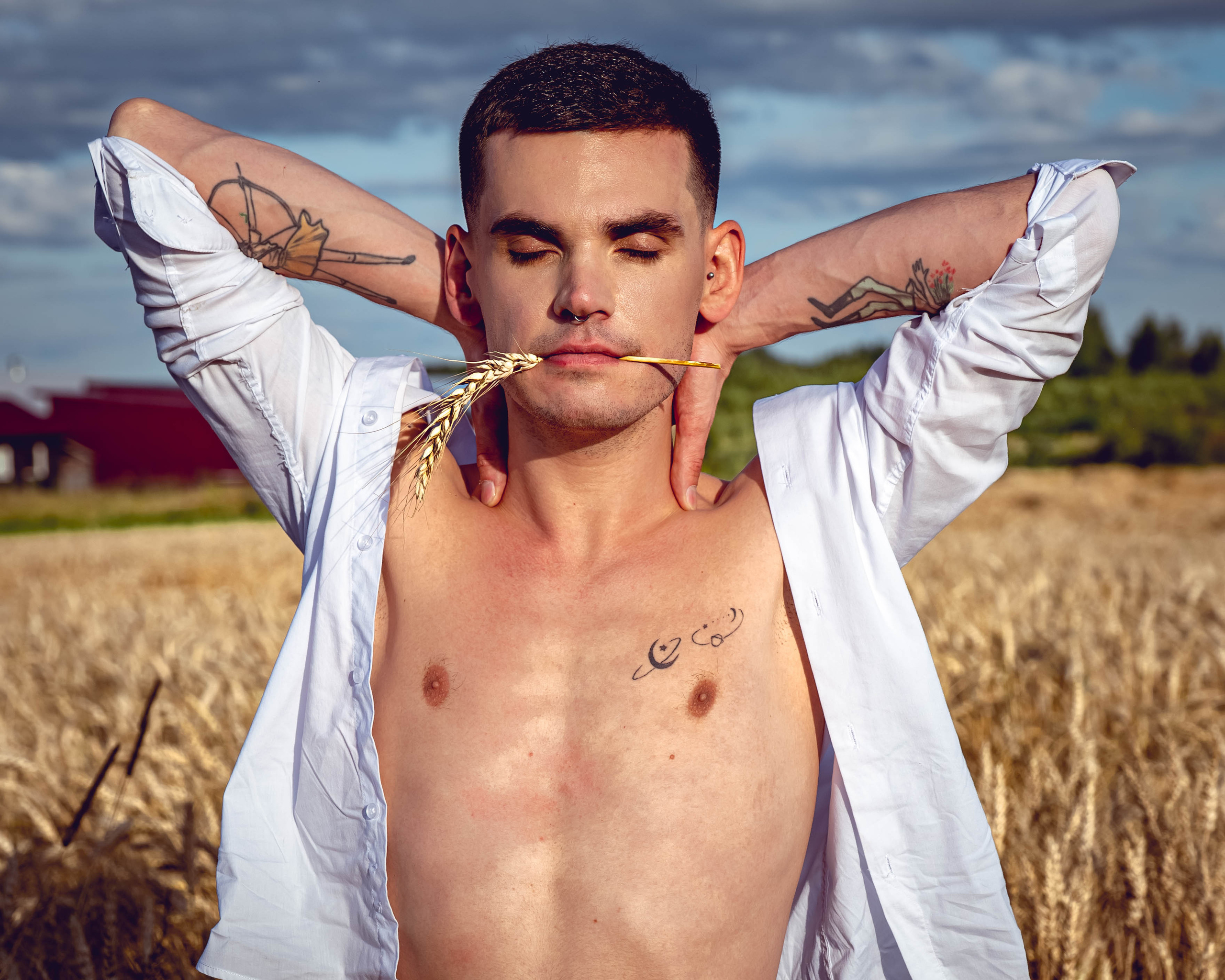 Фотодень в поле с конями. Фотосессия в Спб в студии, фотограф Панютина Марина