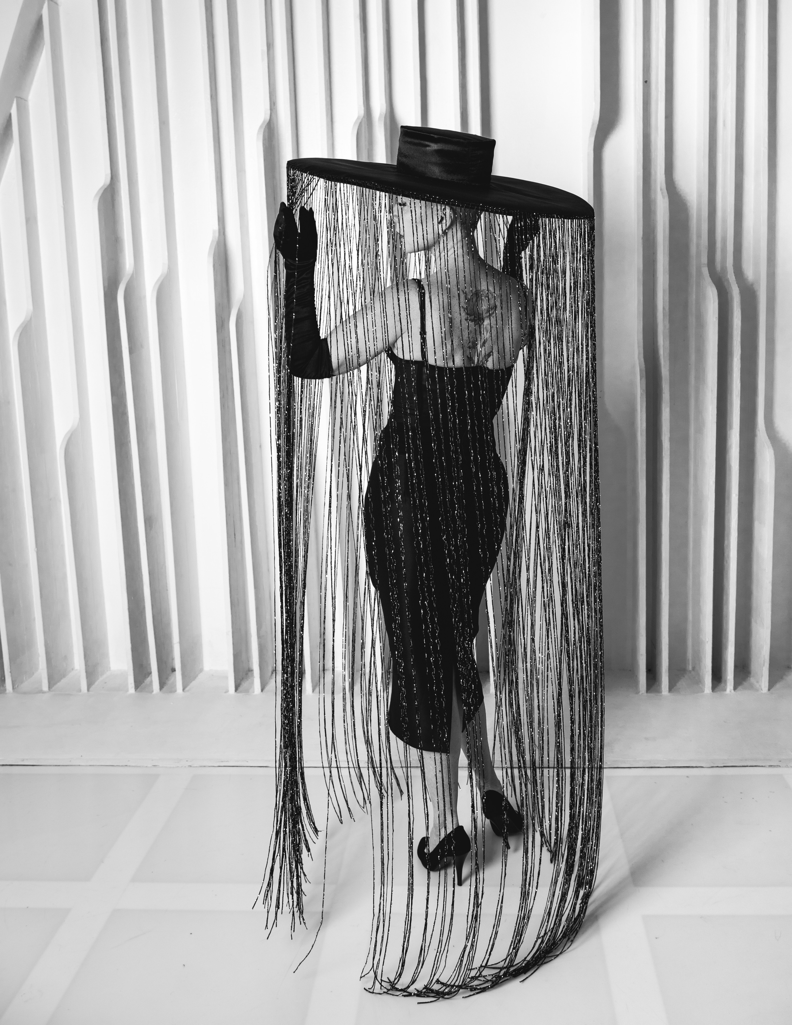 Татьяна в шляпе. Фотосессия в Спб в студии, фотограф Панютина Марина