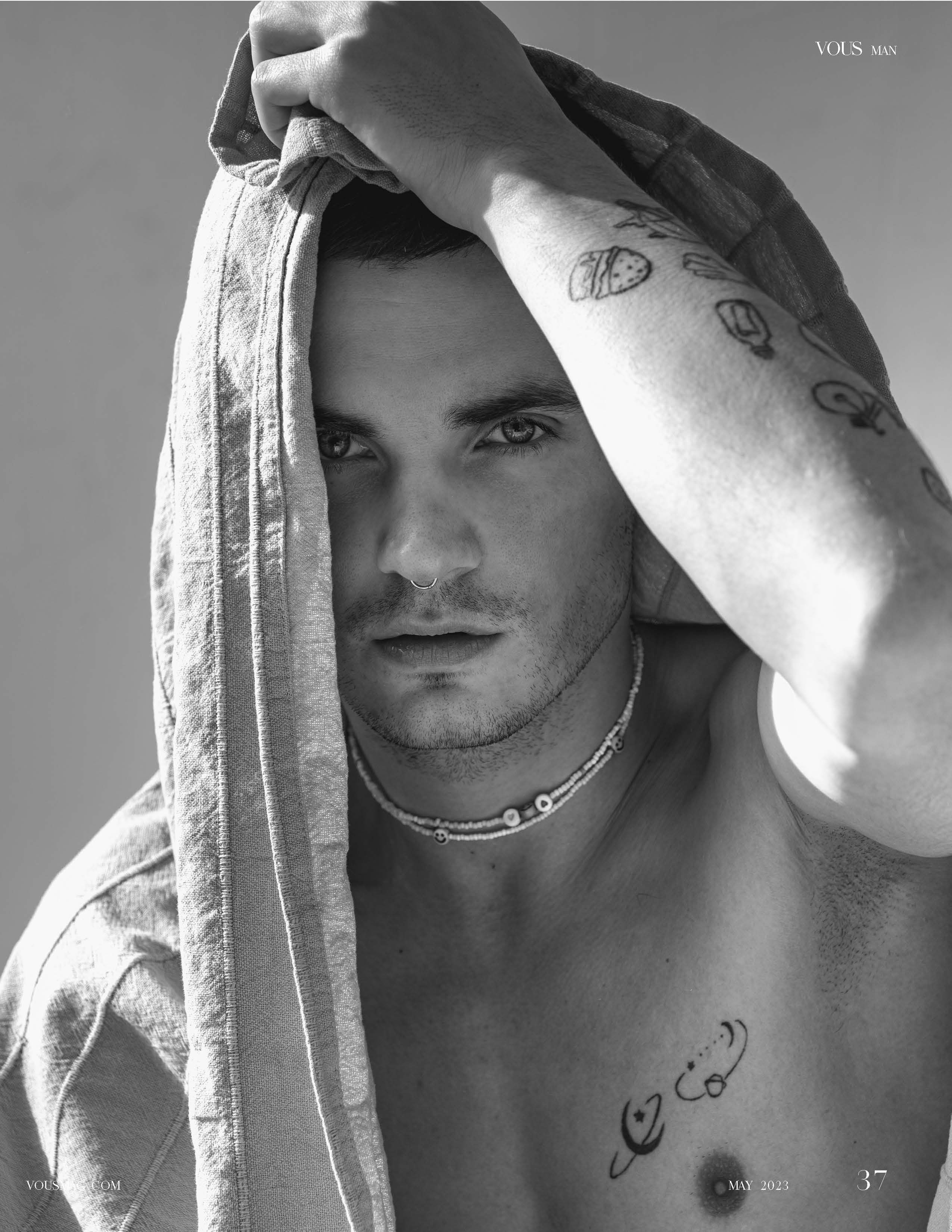 Vous Magazine Madrid, España, май 2023. Фотосессия в Спб в студии, фотограф Панютина Марина