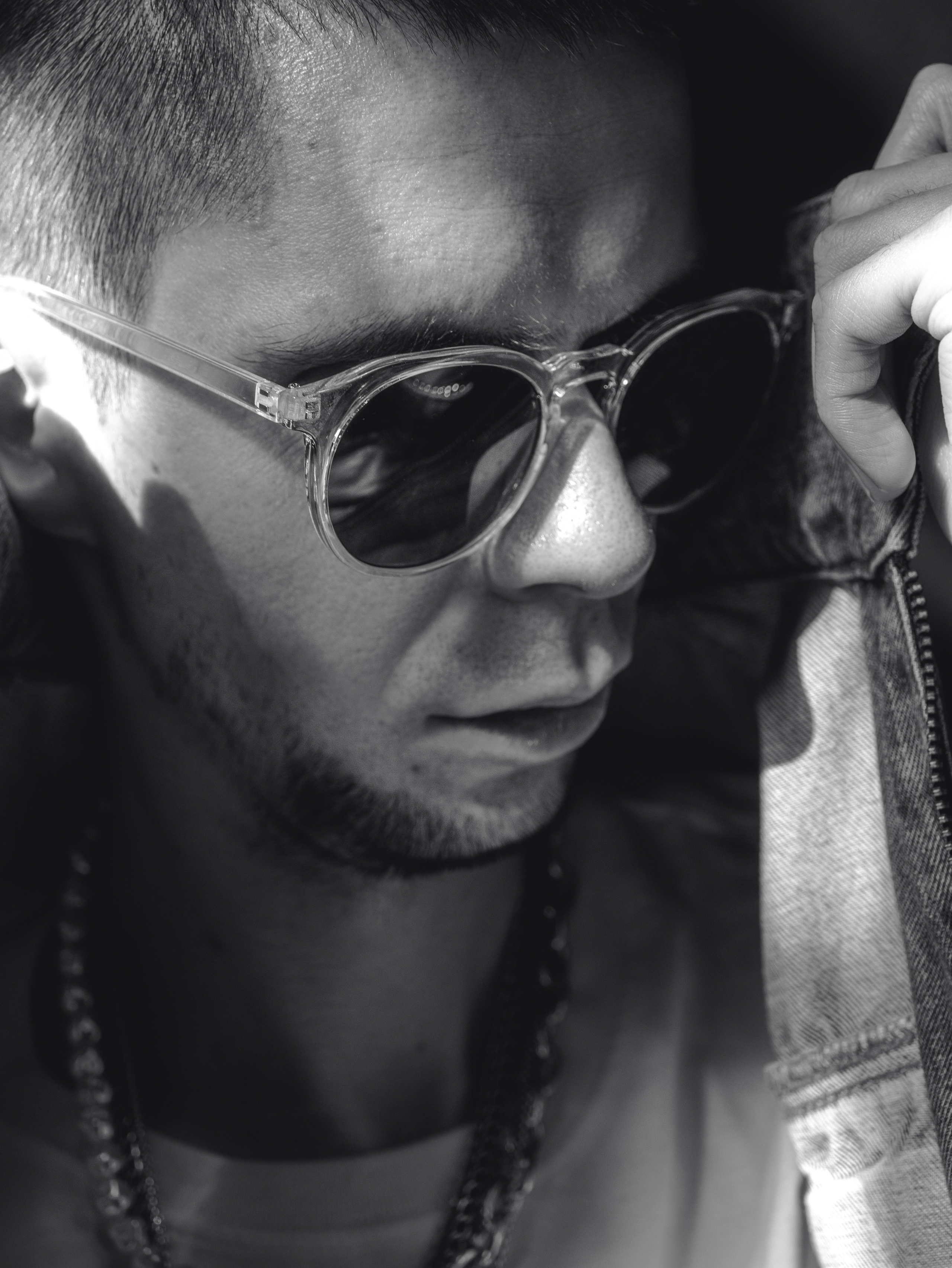 Семен. Фотосессия в черно-белом стиле. Фотосессия в Спб в студии, фотограф Панютина Марина