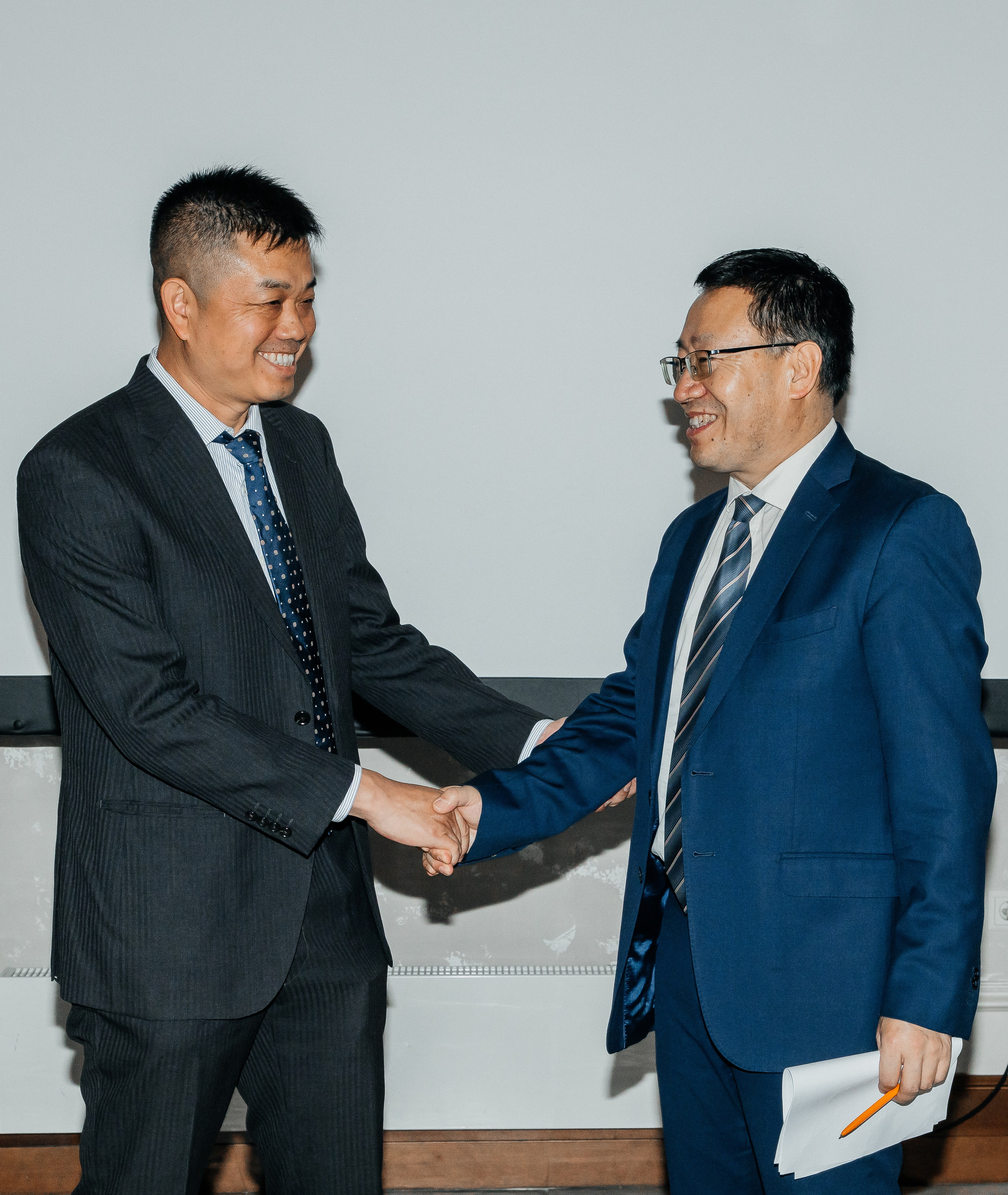 Бизнес — встреча с предпринимателями Китая. Фотограф Екатеринбург Марина Поздеева