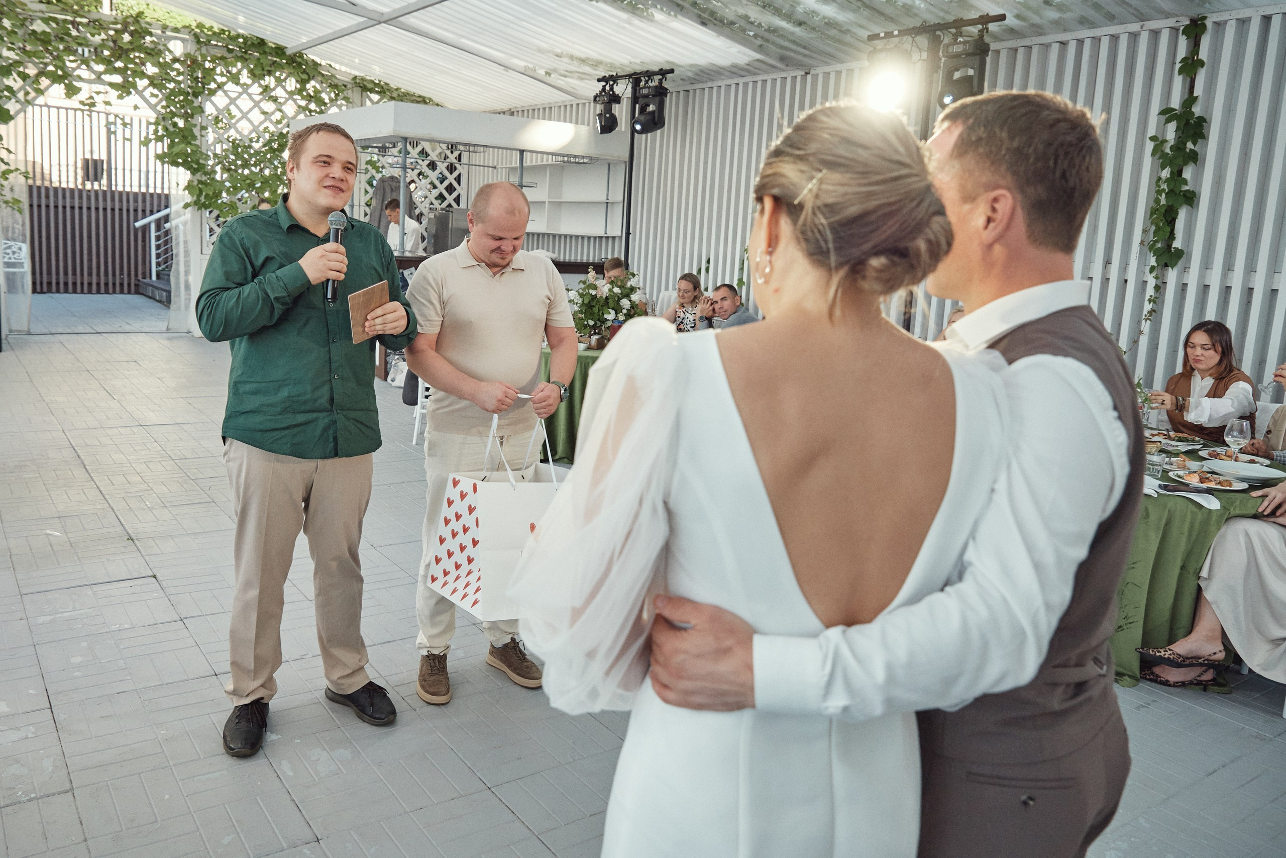 Счастье здесь. Свадебный фотограф Антон Артюшин. Работаю в Нижнем Новгороде и Москве