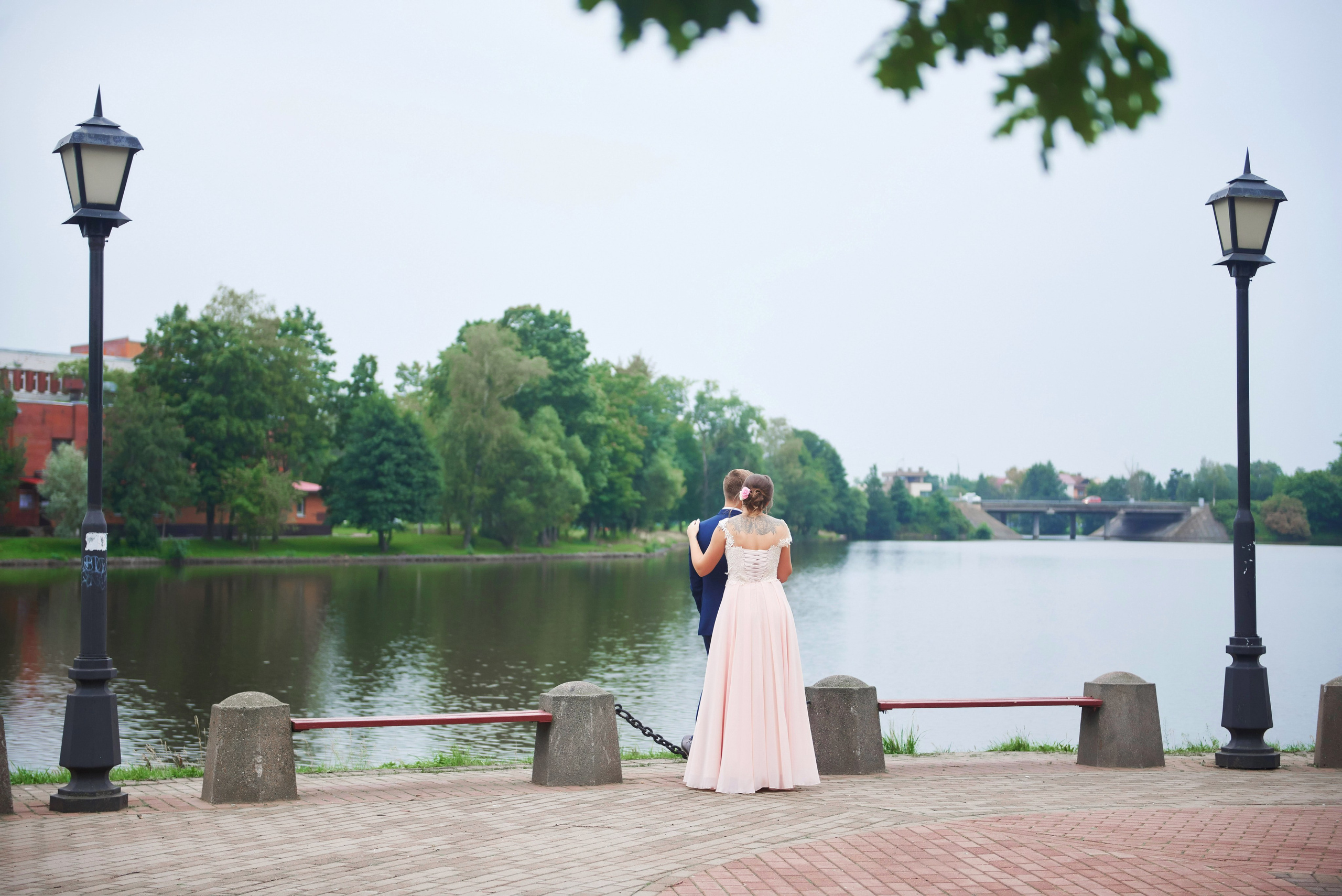 Ульяна и Дмитрий (свадебная прогулка в Сестрорецке под дождем, , фотосессия в верхнем парке Петергофа). Портретный, семейный и свадебный фотограф в Санкт-Петербурге и в Пушкине Ширяев Денис