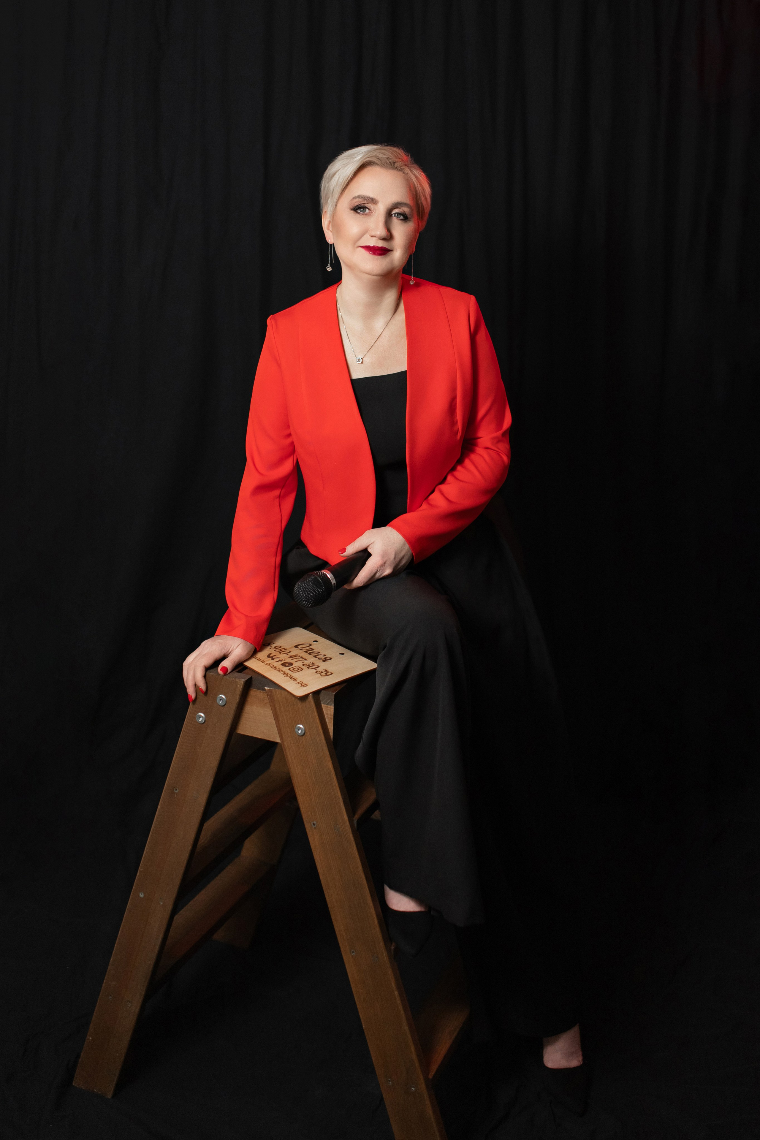 Олесяв моей студии. Март 2025. Фотограф Пермь. Свадьбы. Семья и дети, школа, д. сад. Фотокниги