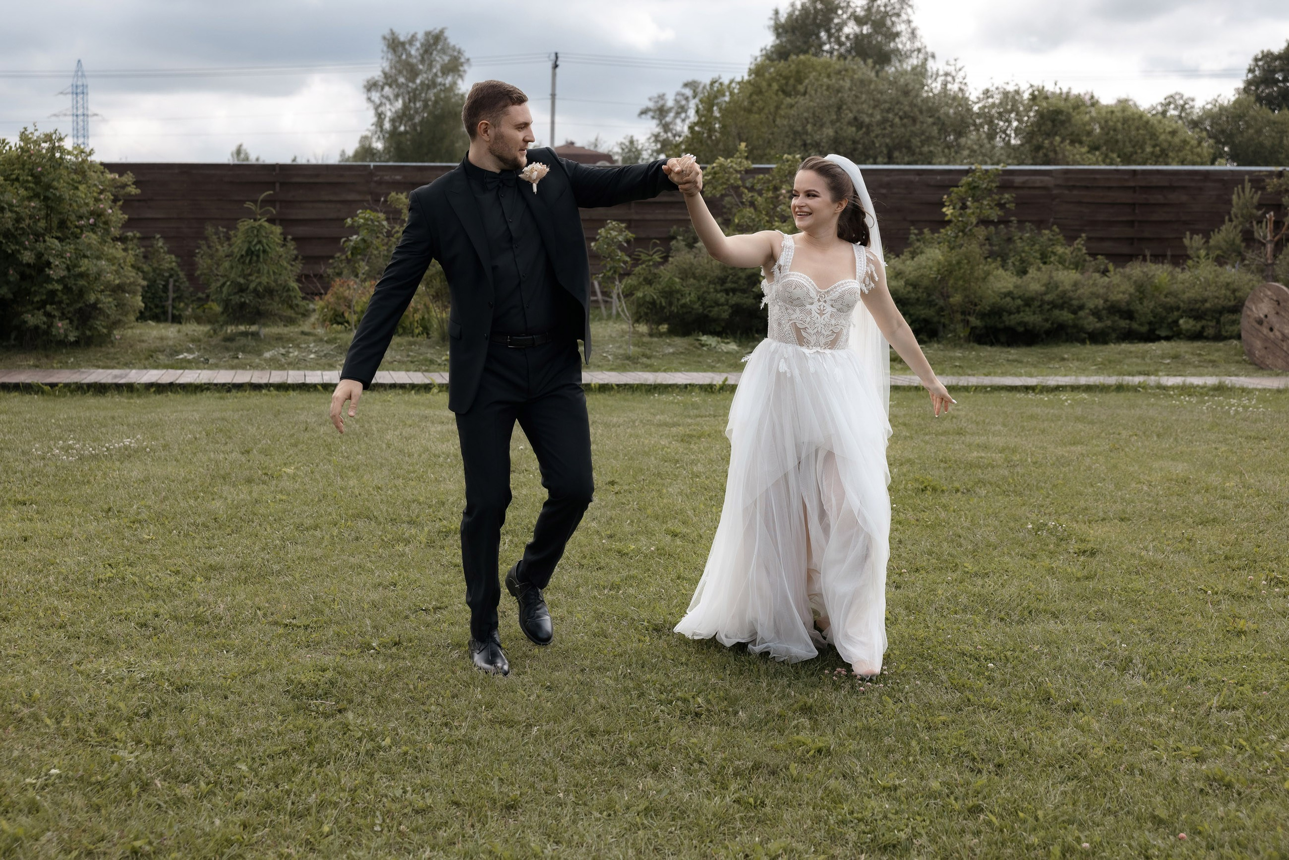 Артем и Вера. Свадебный фотограф и видеограф Юрий и Эля Дубинины