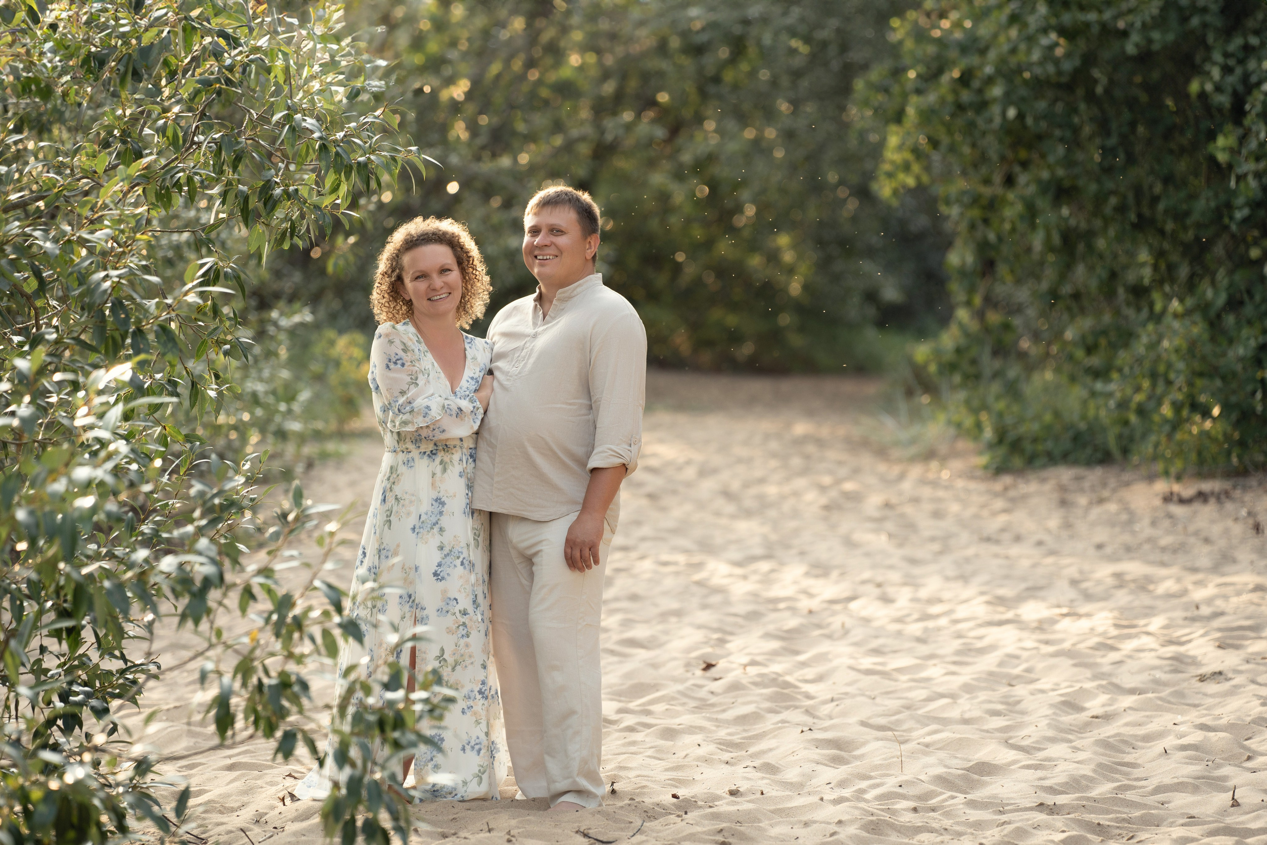 Фотосессия большой семьи на берегу Финского залива