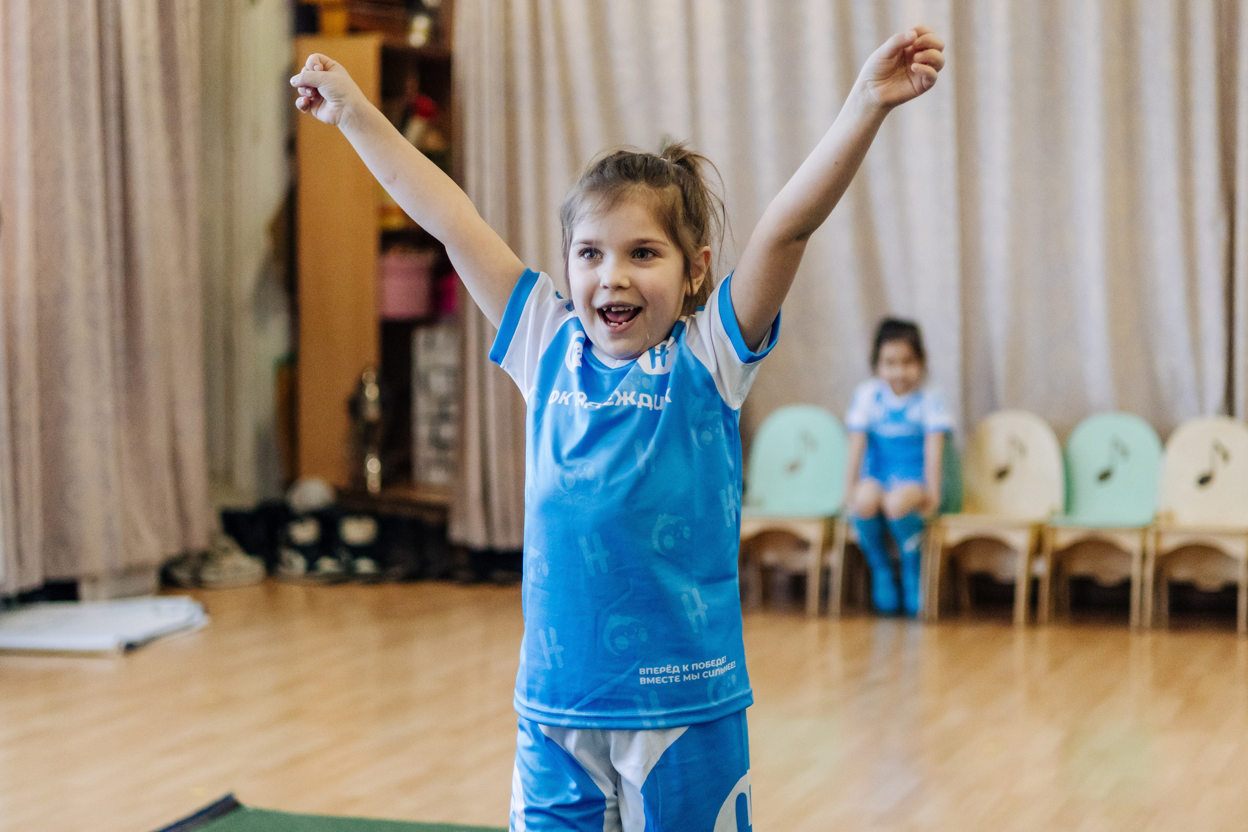 Фотосессия с кубком в детских садах г. Магнитогорска. Денис Прохоров Фотограф в г. Магнитогорск