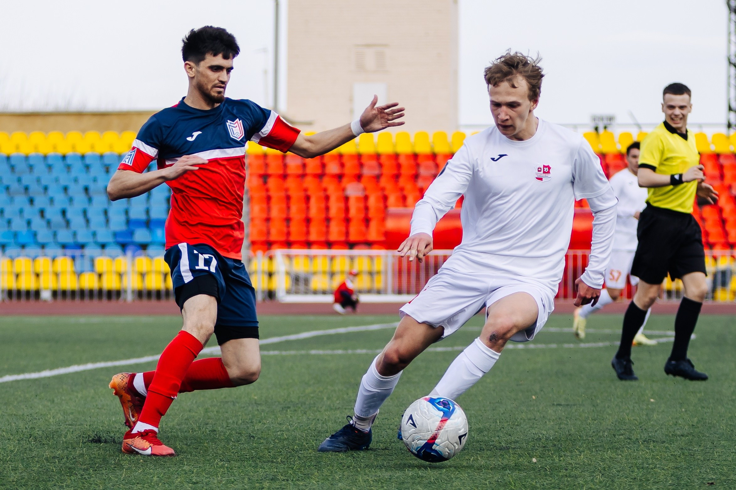ФК «Металлург-Магнитогорск» vs ФК «ОСШ-Челябинск-М» // 05.04.25. Денис Прохоров Фотограф в г. Магнитогорск
