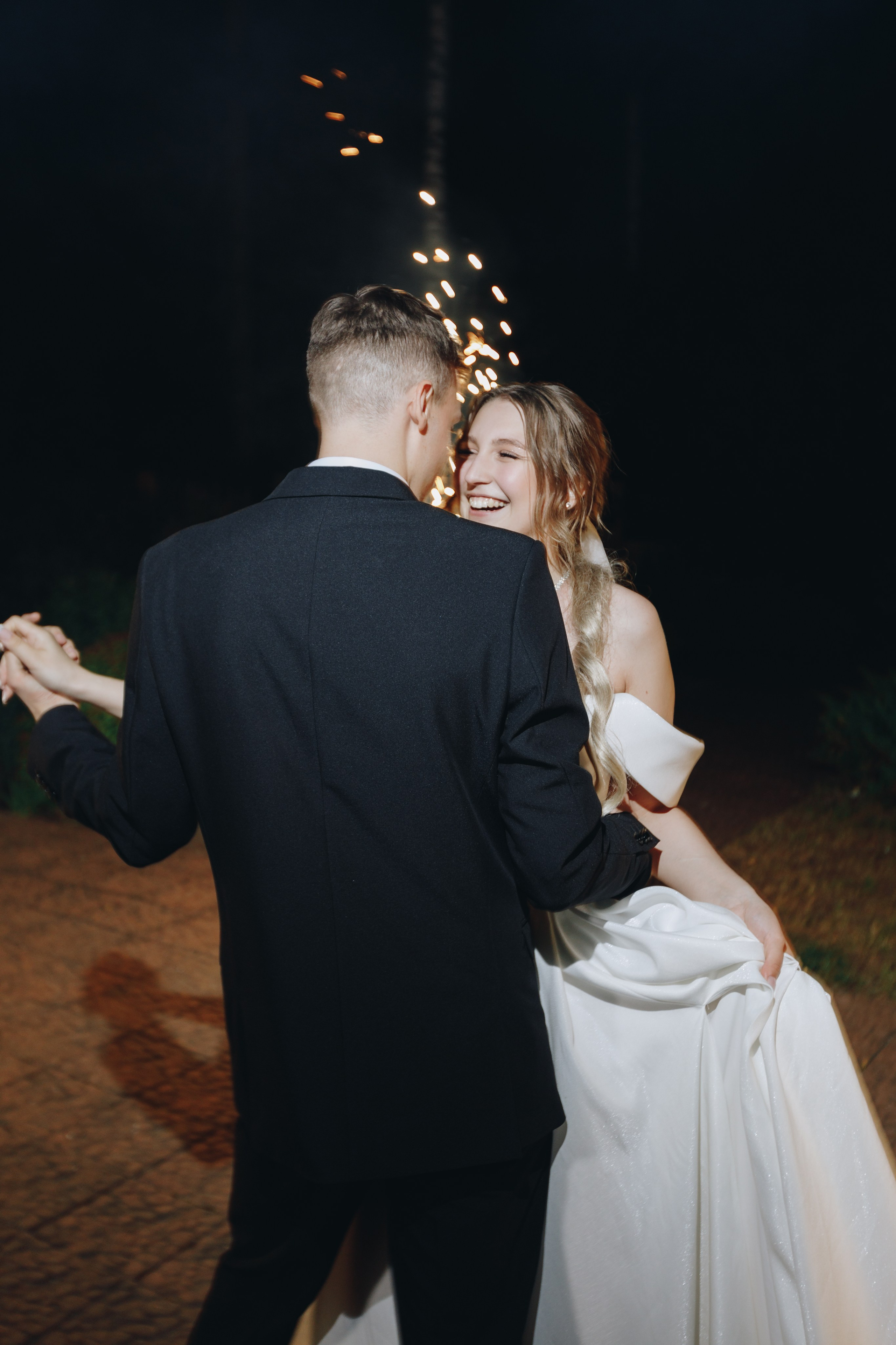 В+В. Свадебный семейный фотограф и видеограф Гомель Минск Беларусь Европа