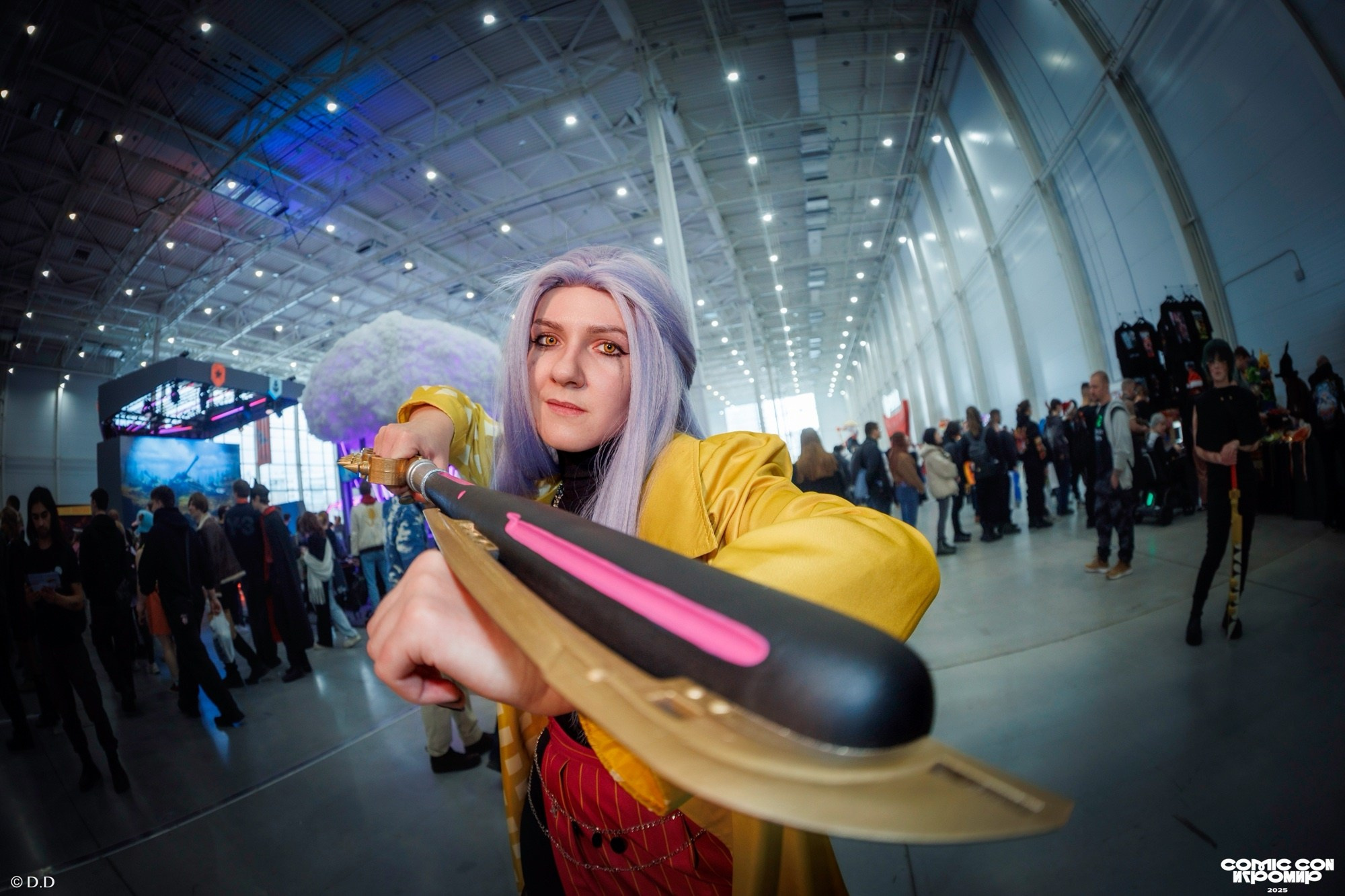 Comic Con Игромир 2025. Различные мероприятия и просто фотографии людей