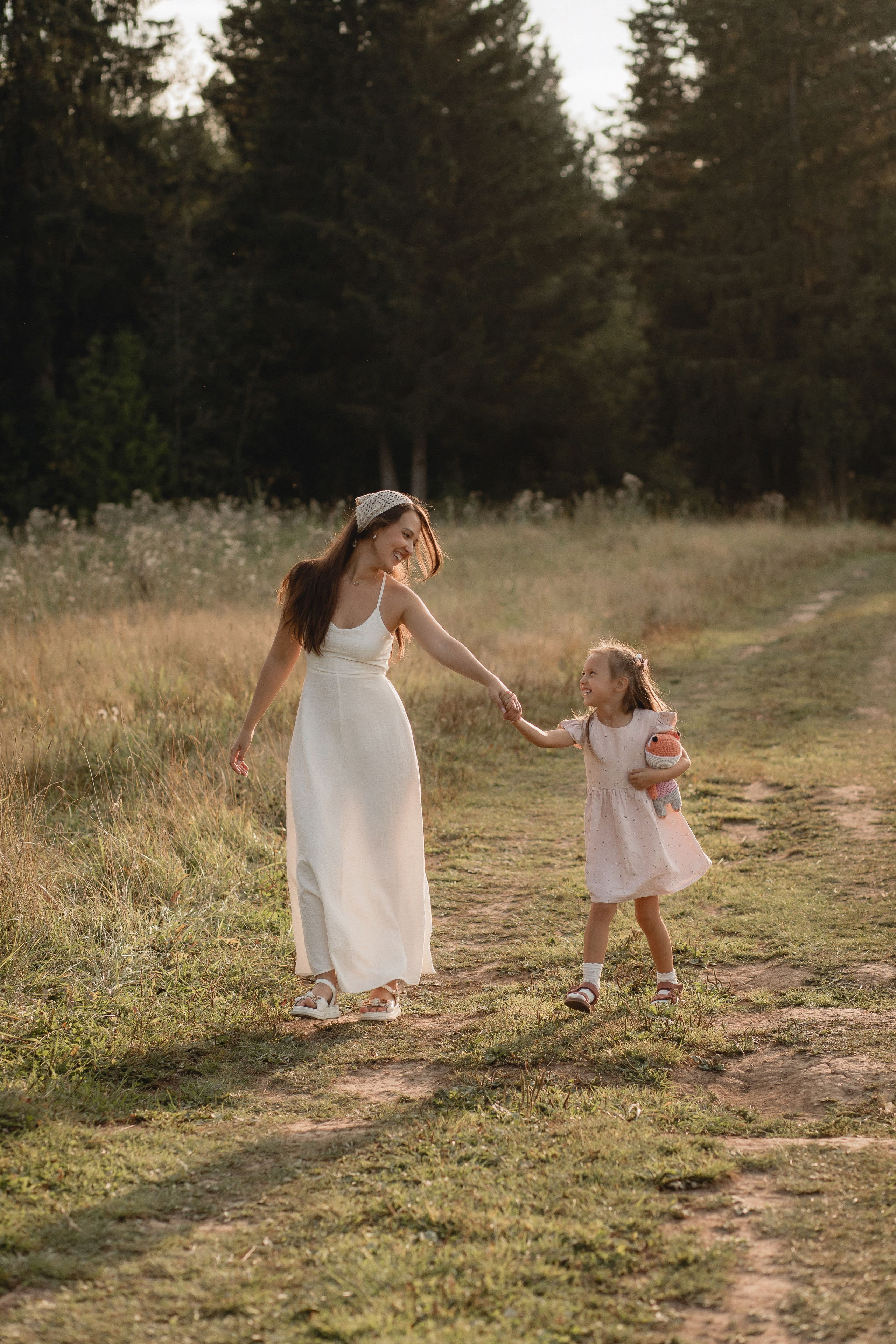 Анна, Андрей и Софа. Главная