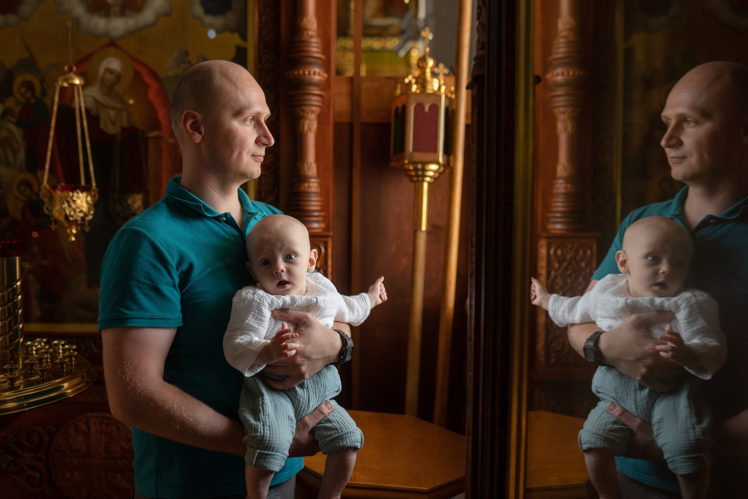 Иван. Церковь Благовещения Пресвятой Богородицы в Тайнинском. Семейный фотограф в Москве Лилия Лебедева