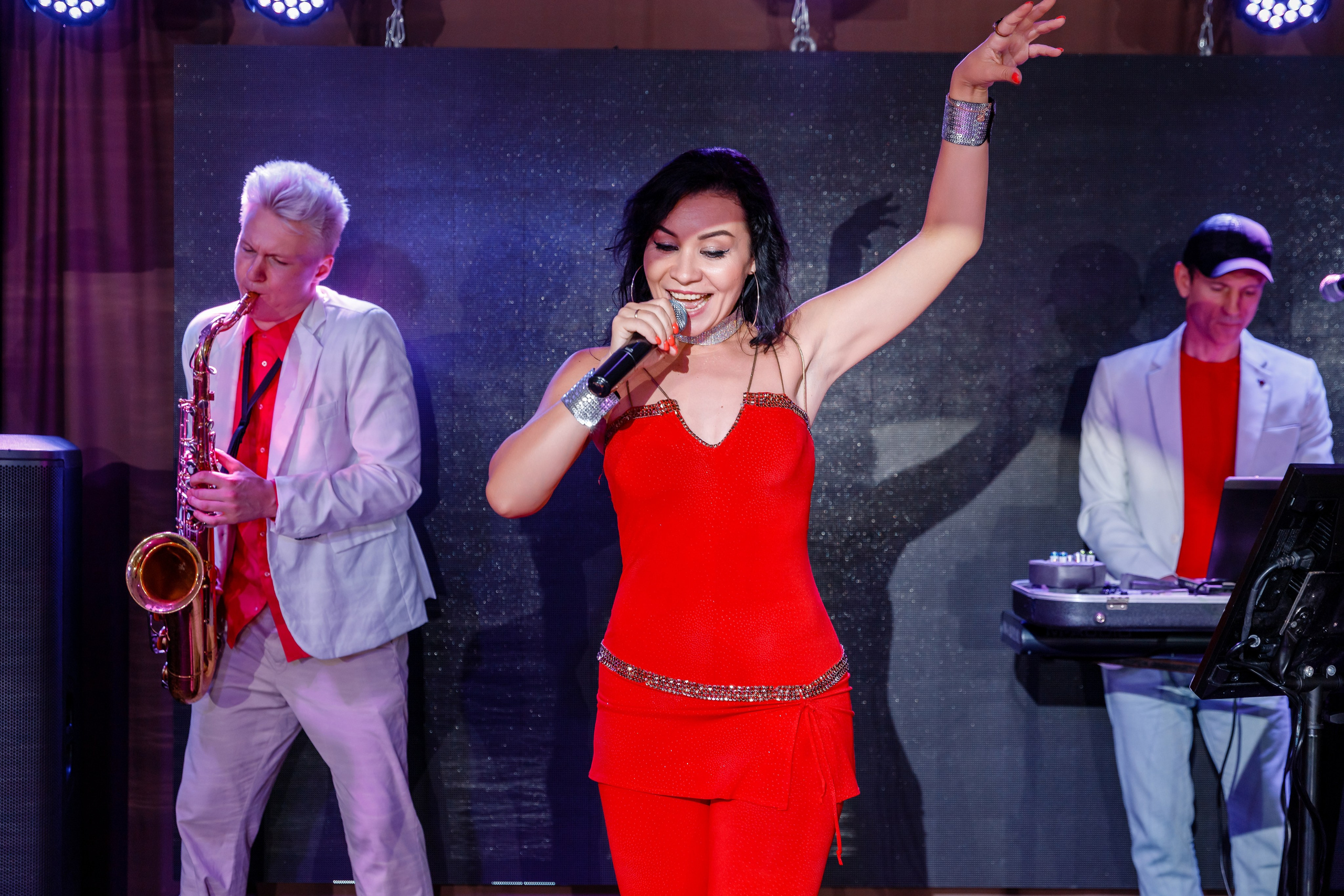 Анонс свадьбы Сергея и Елены. Свадебный фотограф в Крыму и Севастополе Ольга Баскакова