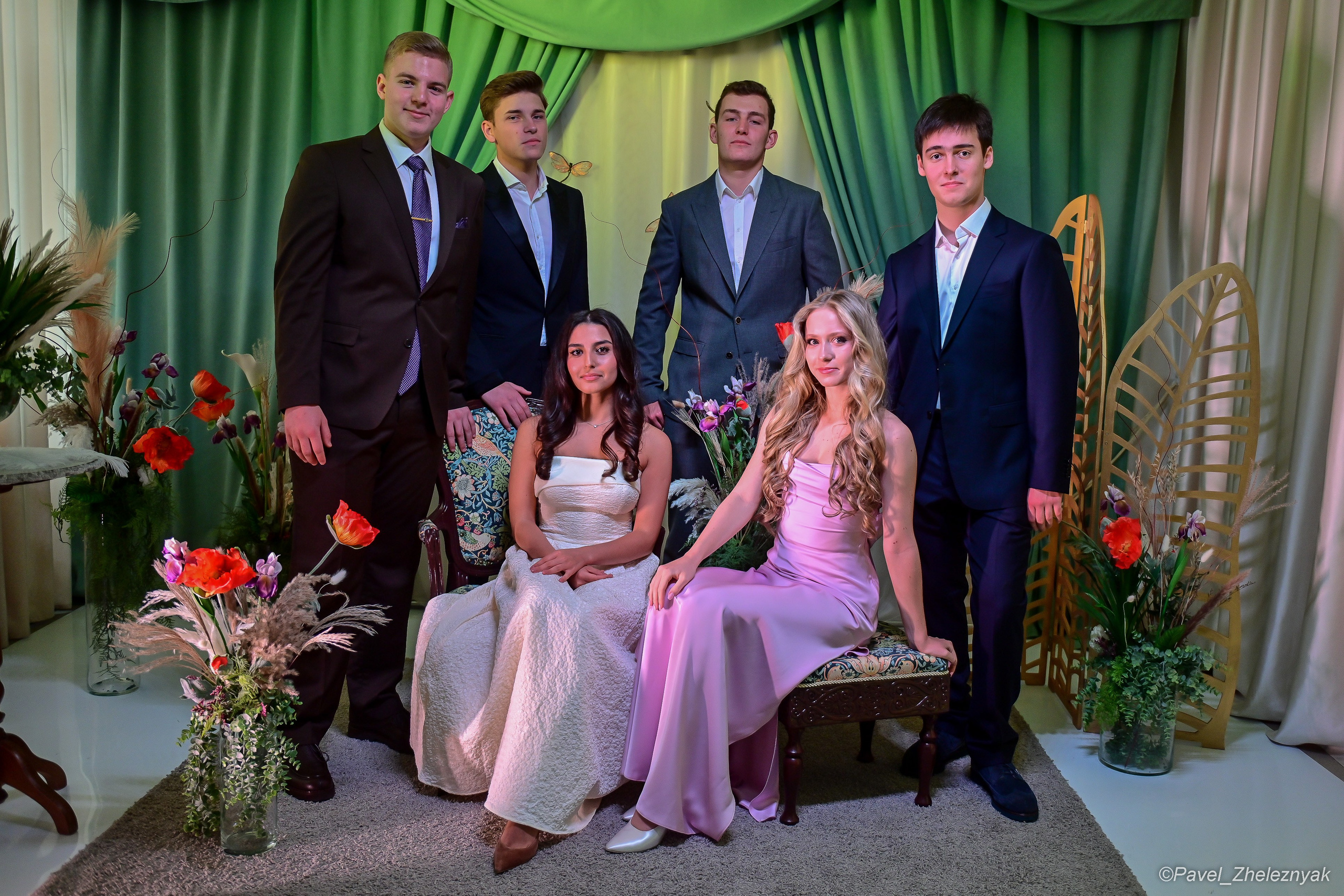 Школьные праздники. #БегающийФотограф