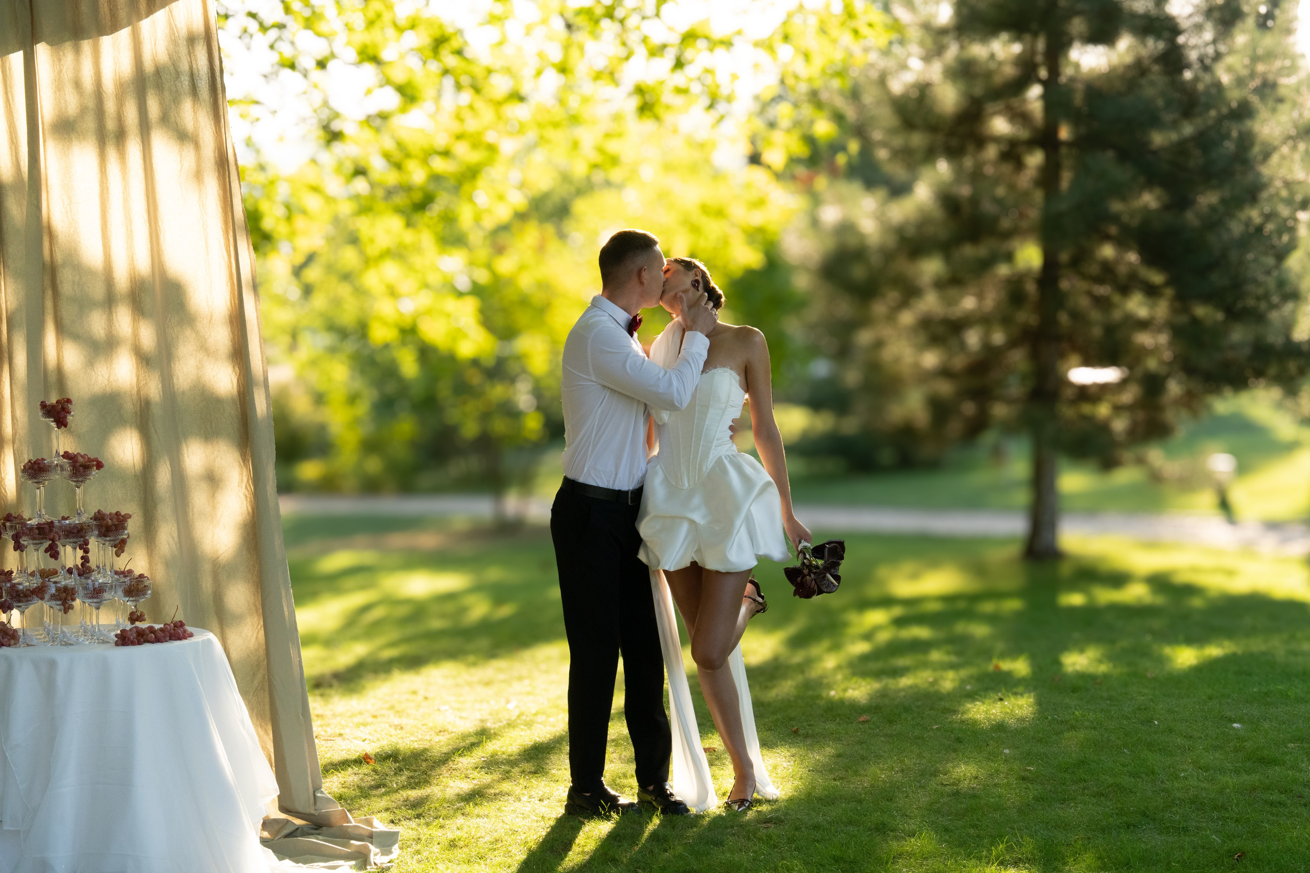 Свадебная прогулка. Свадебный фотограф Виктория Роса