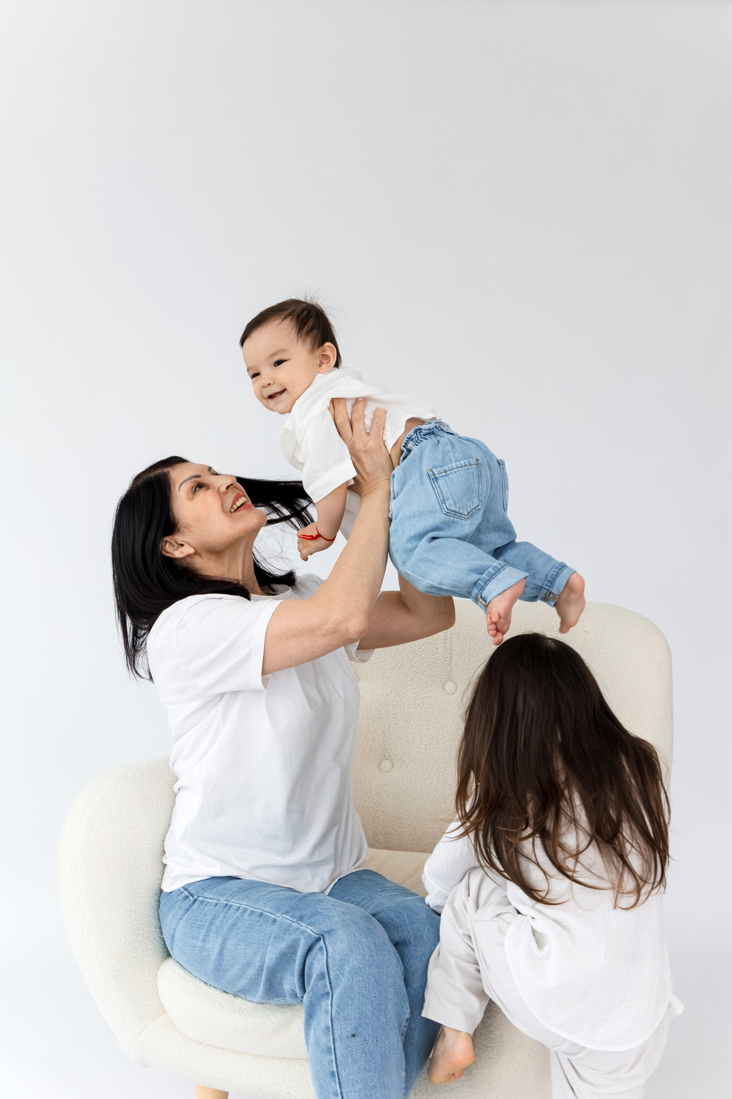 Луиза с семьёй. Свадебный и семейный фотограф в Каспийске Алёна Нурмагомедова