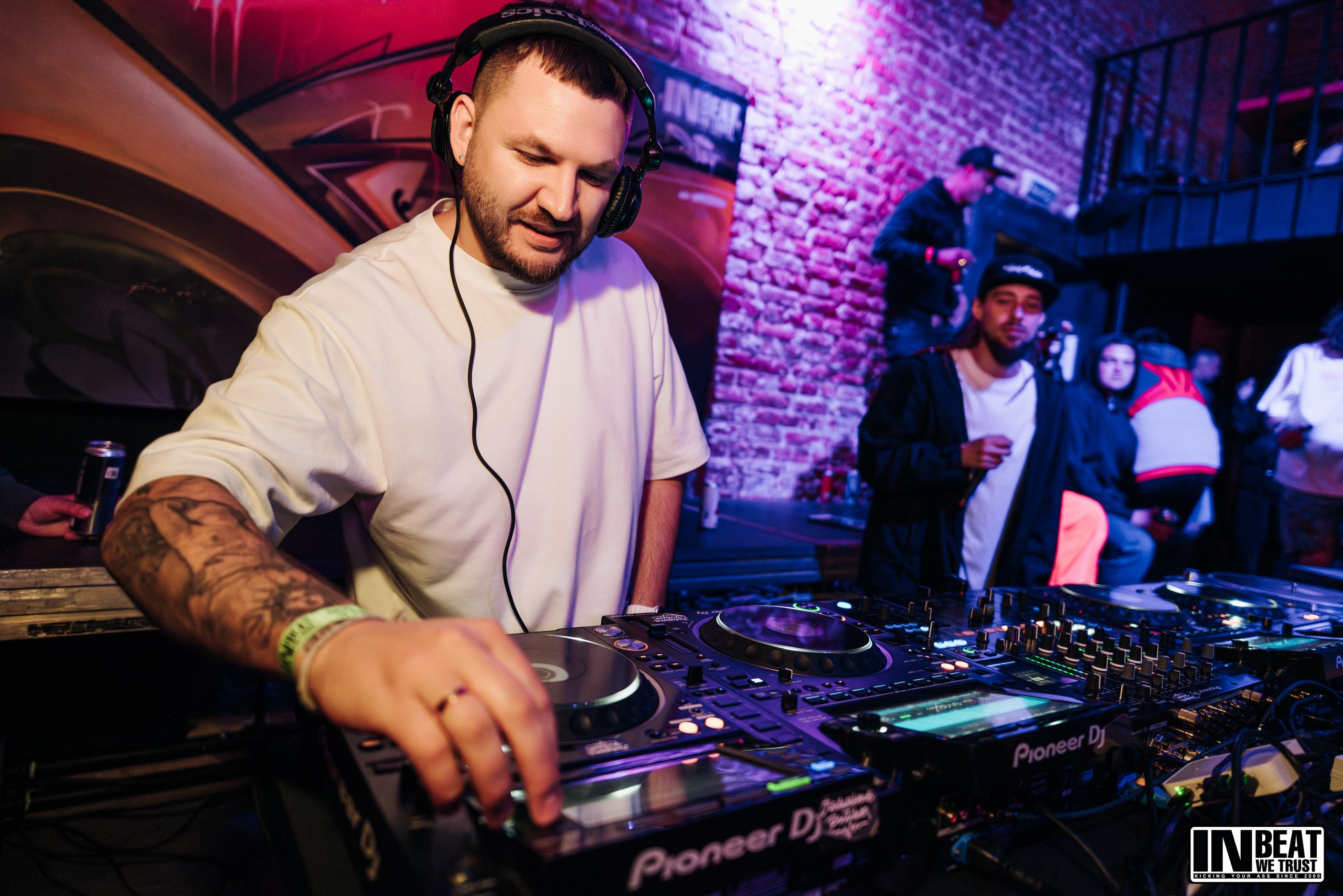 In Beat We Trust 26 (Roof Place). Репортажный фотограф Санкт-Петербург