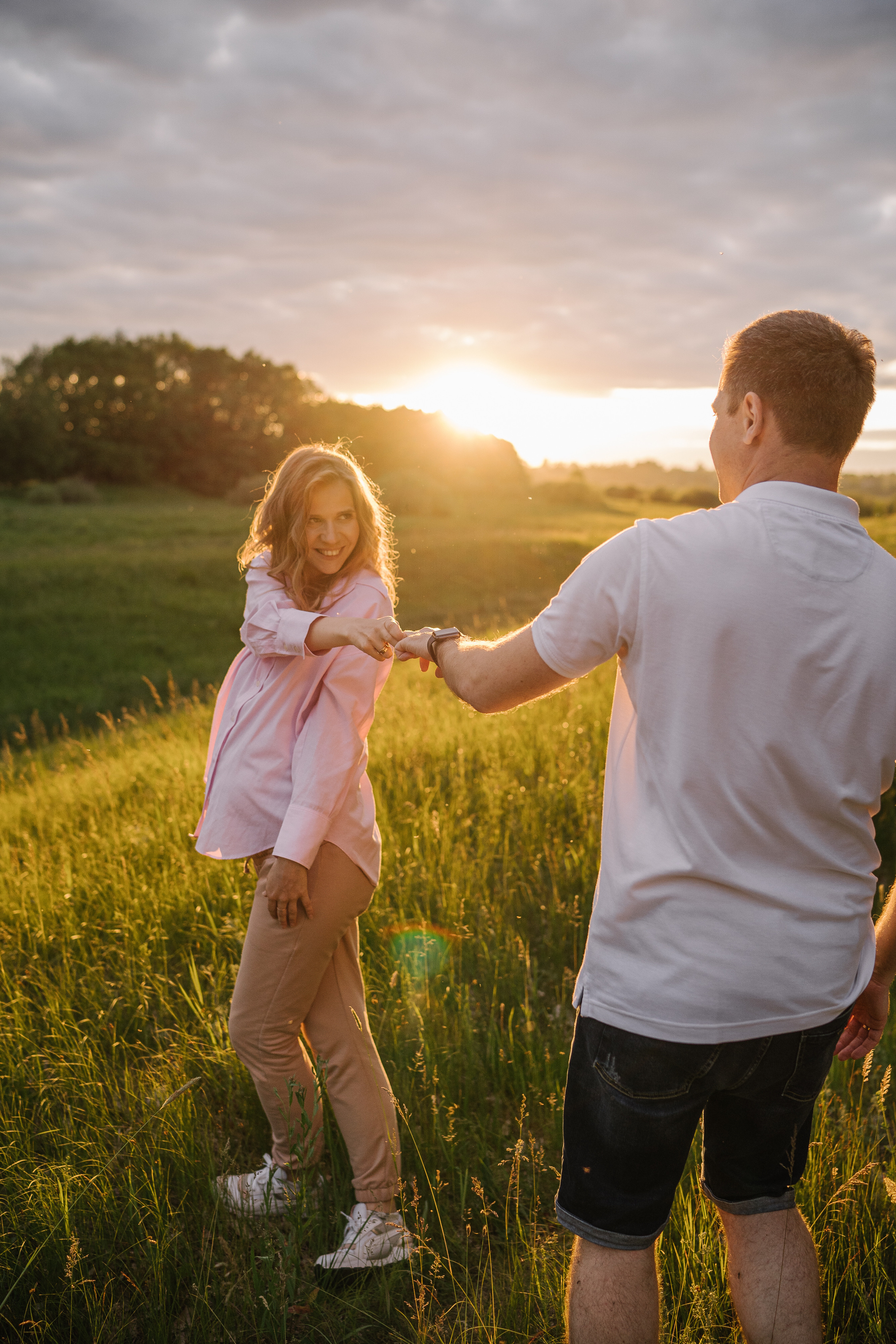 Красиво быть счастливыми людьми. Искренний фотограф