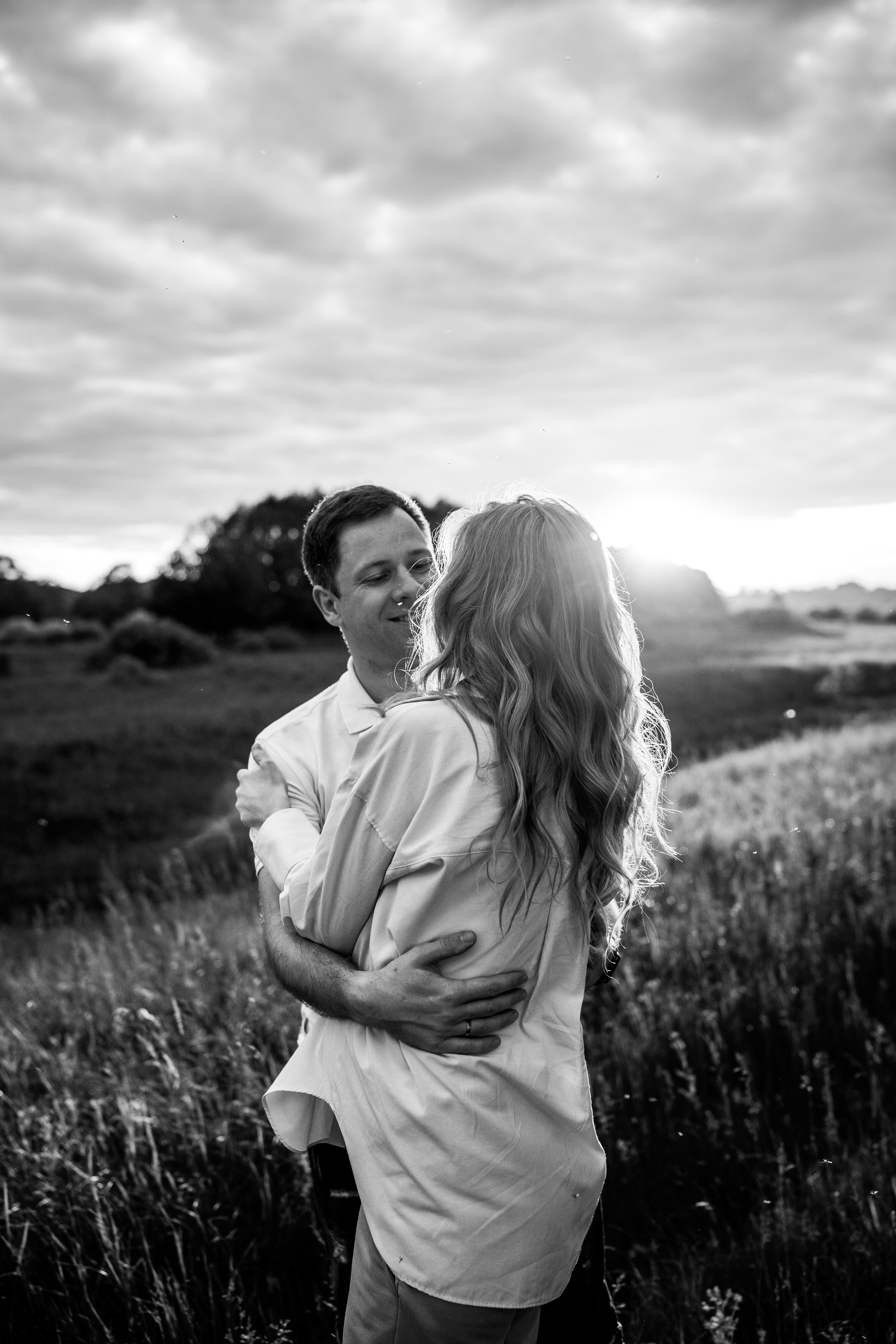 Красиво быть счастливыми людьми. Искренний фотограф