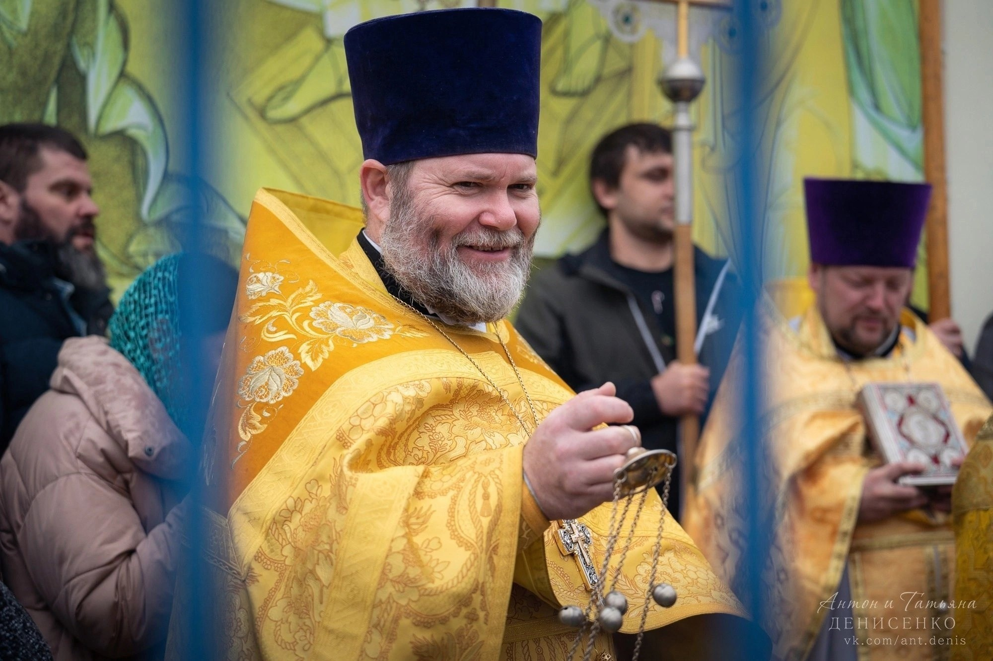 Антон и Татьяна Денисенко — В храме