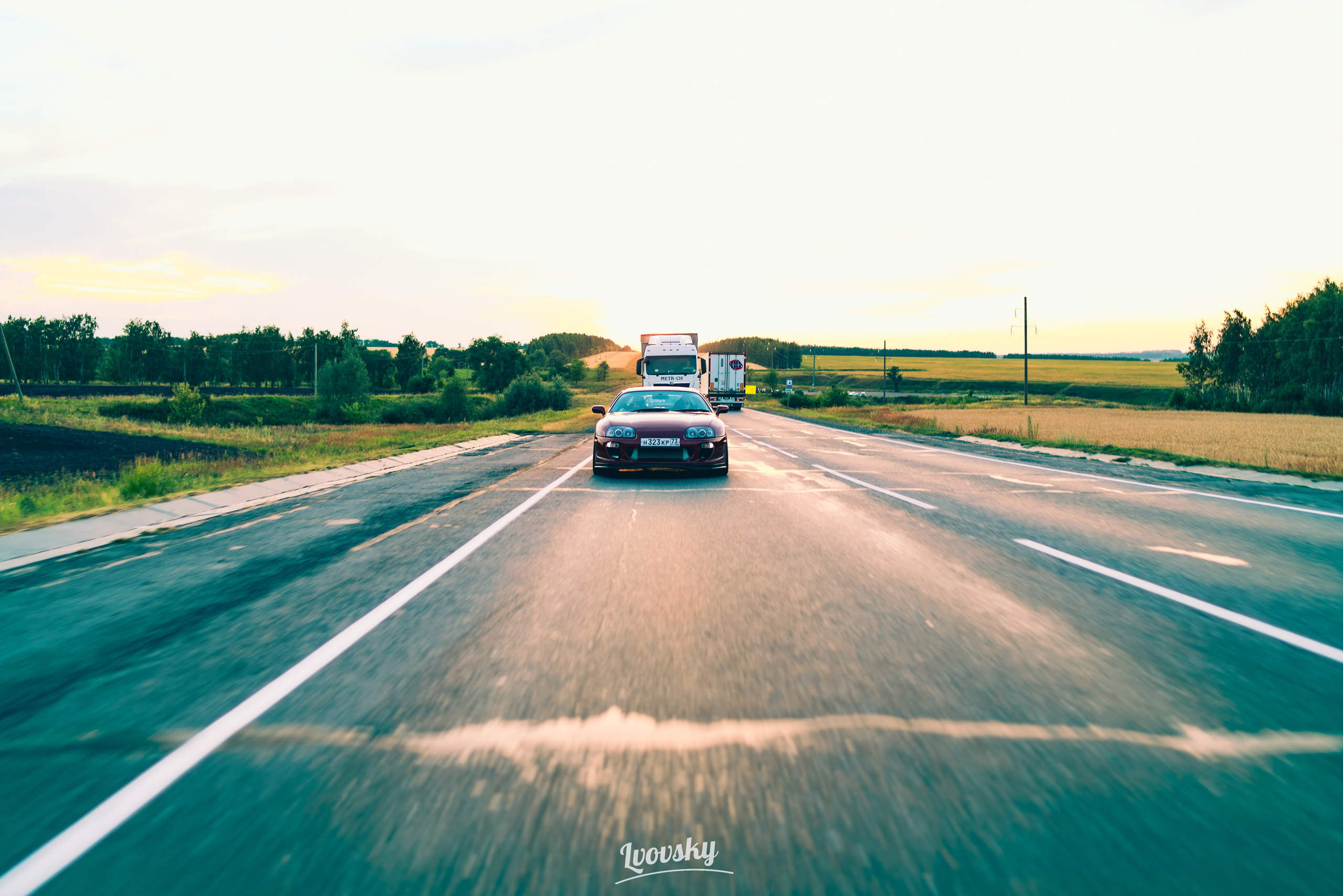 Supra X Laurel. Camera motor