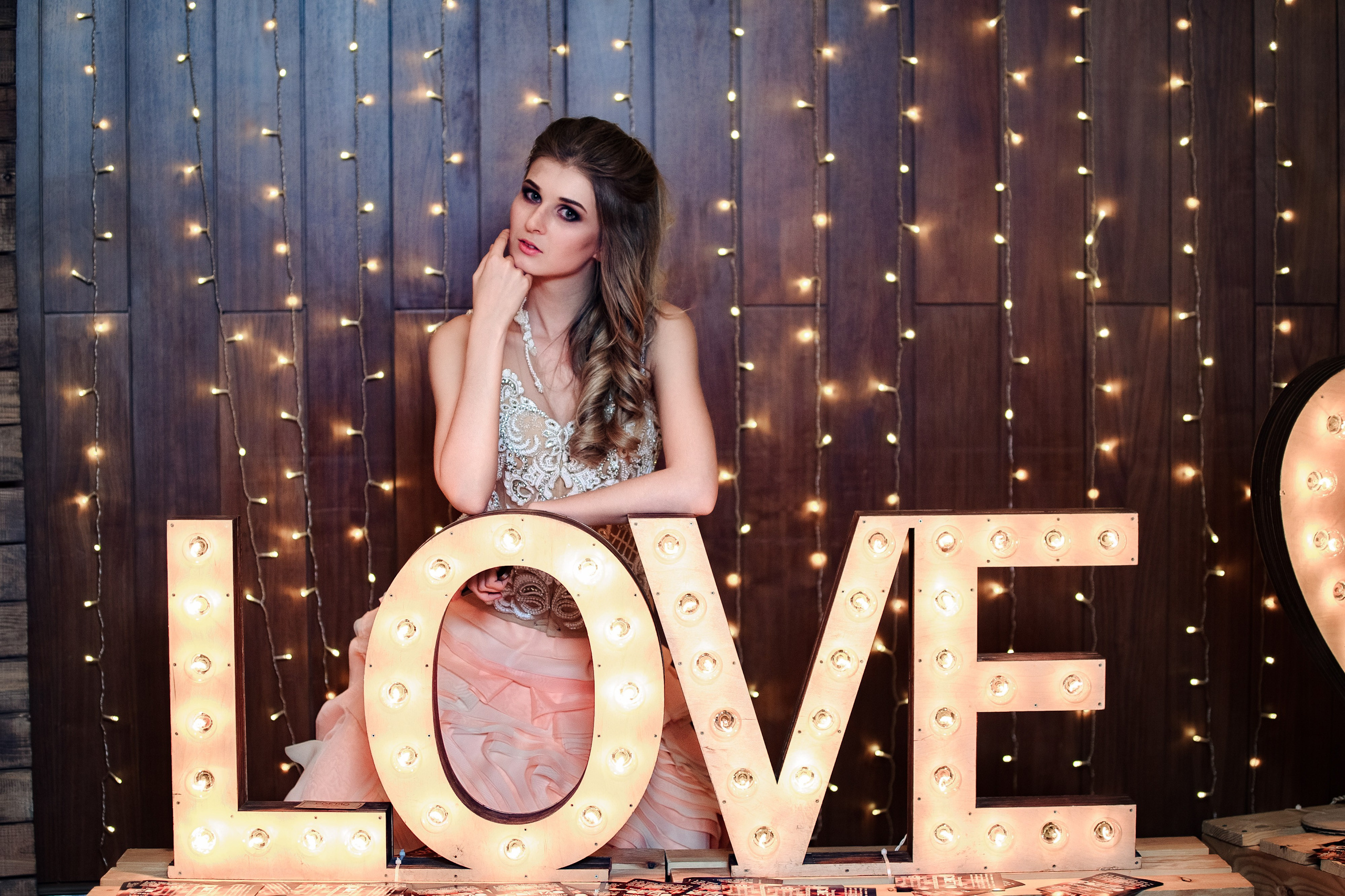 Выставочное мероприятие в Отеле Corinthia. Фотограф Алексей Лукин. Профессиональная фотосъёмка в Санкт-Петербурге. Обработка и Ретушь фотографий