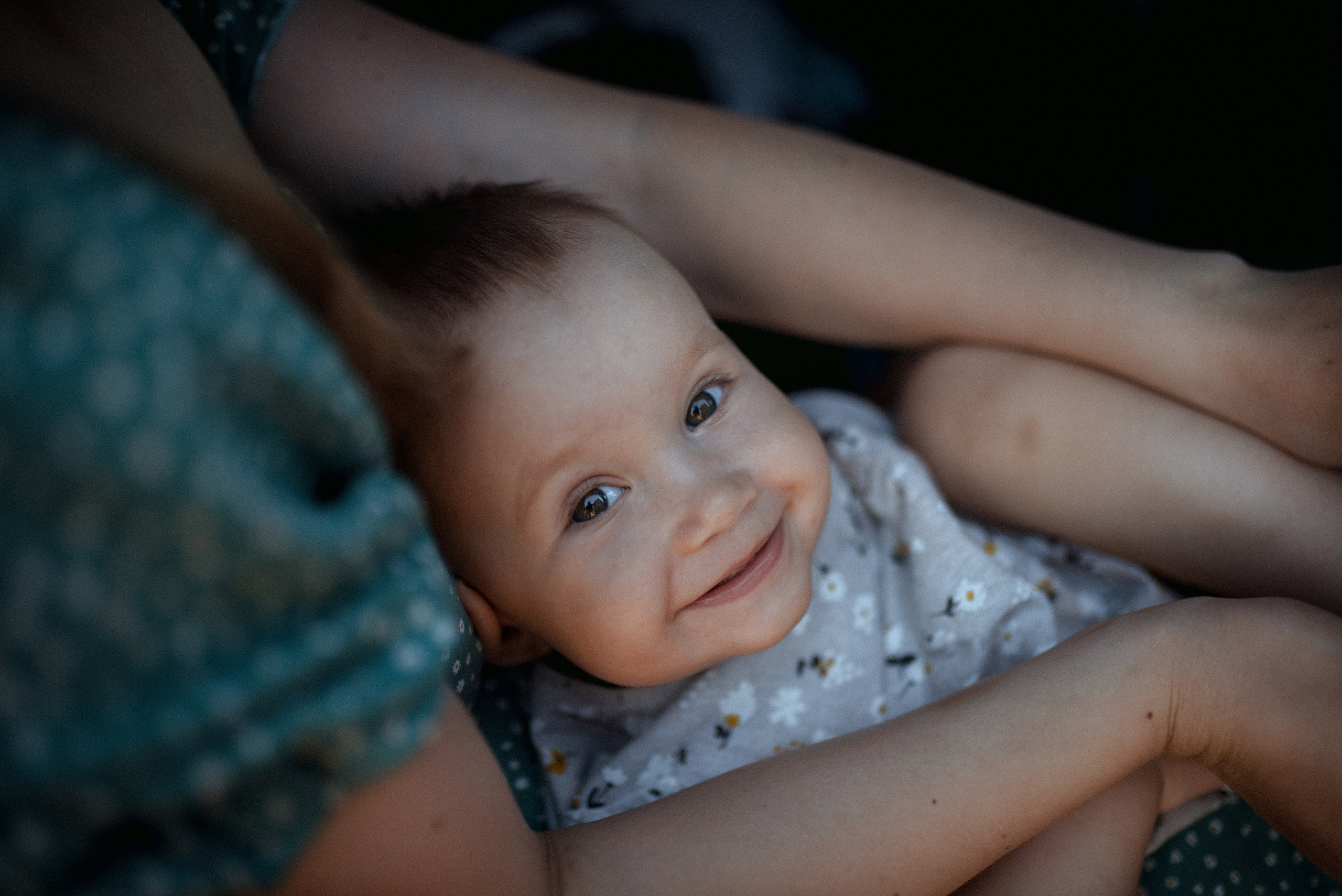Трое в поле, не считая собаки. Семейный документальный фотограф в Волгограде Мариэта Додина