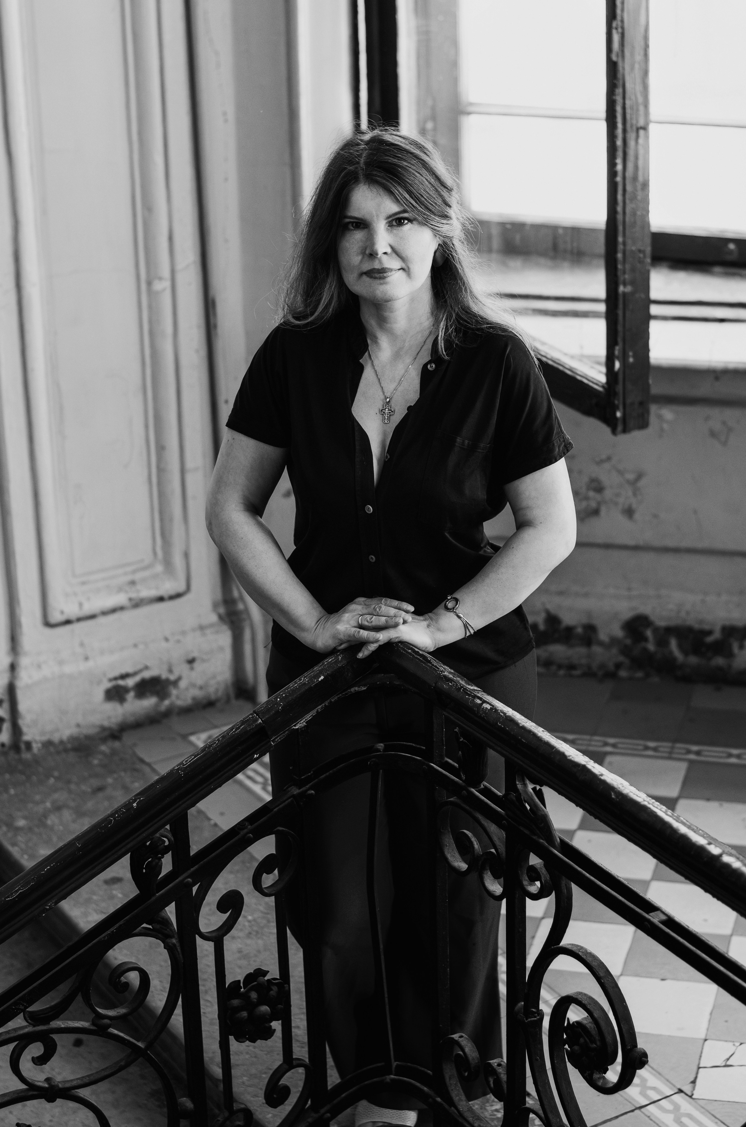 Фотопрогулка по парадным Санкт-Петербурга с Л. Портретный и репортажный фотограф в Санкт-Петербурге Варвара Жукова