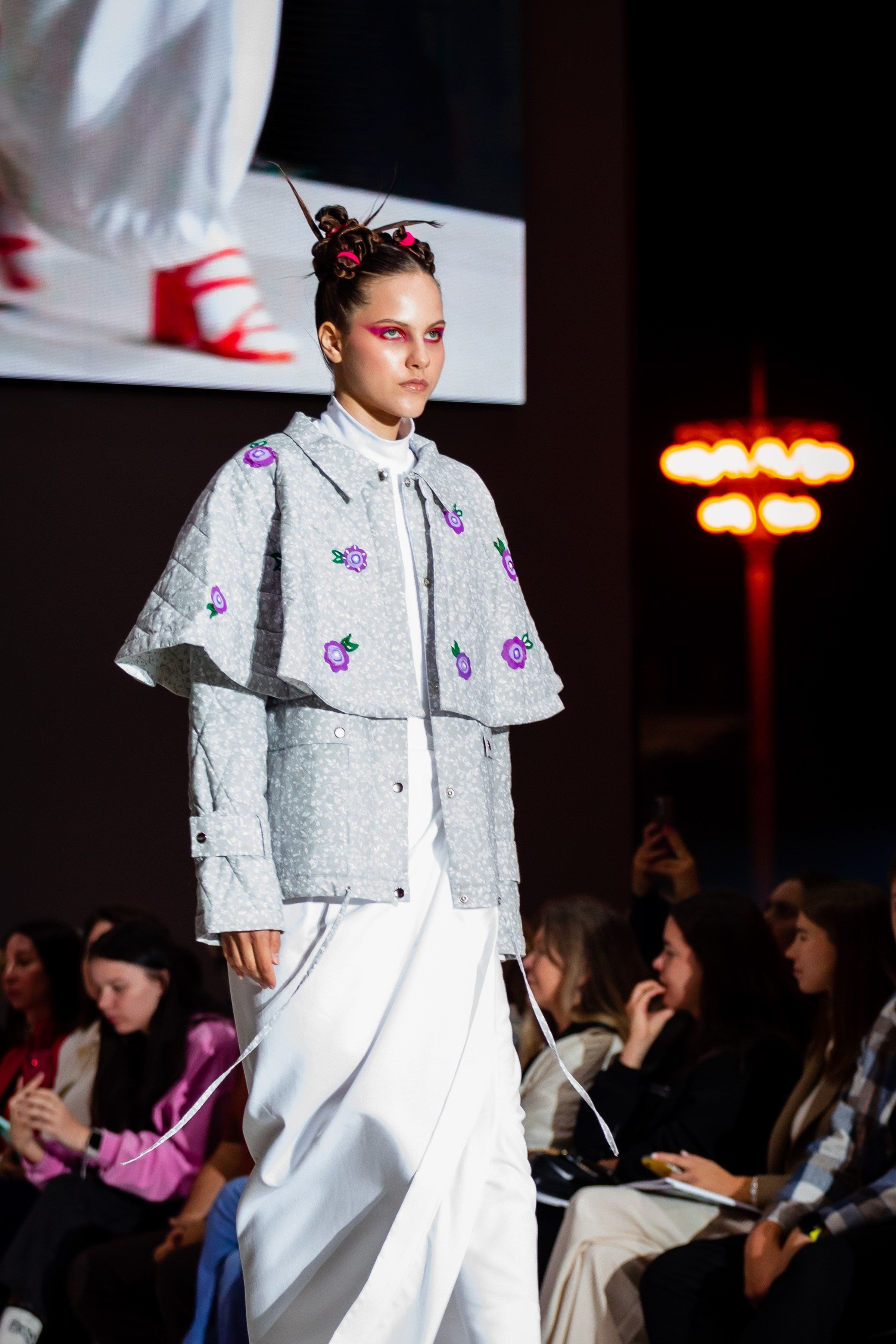 Фото с показа NOVIKOVA DSN и Шуйские ситцы MFW 29.08.25. Фотосессии и репортаж — Фотограф в Москве — Рина Серёгина