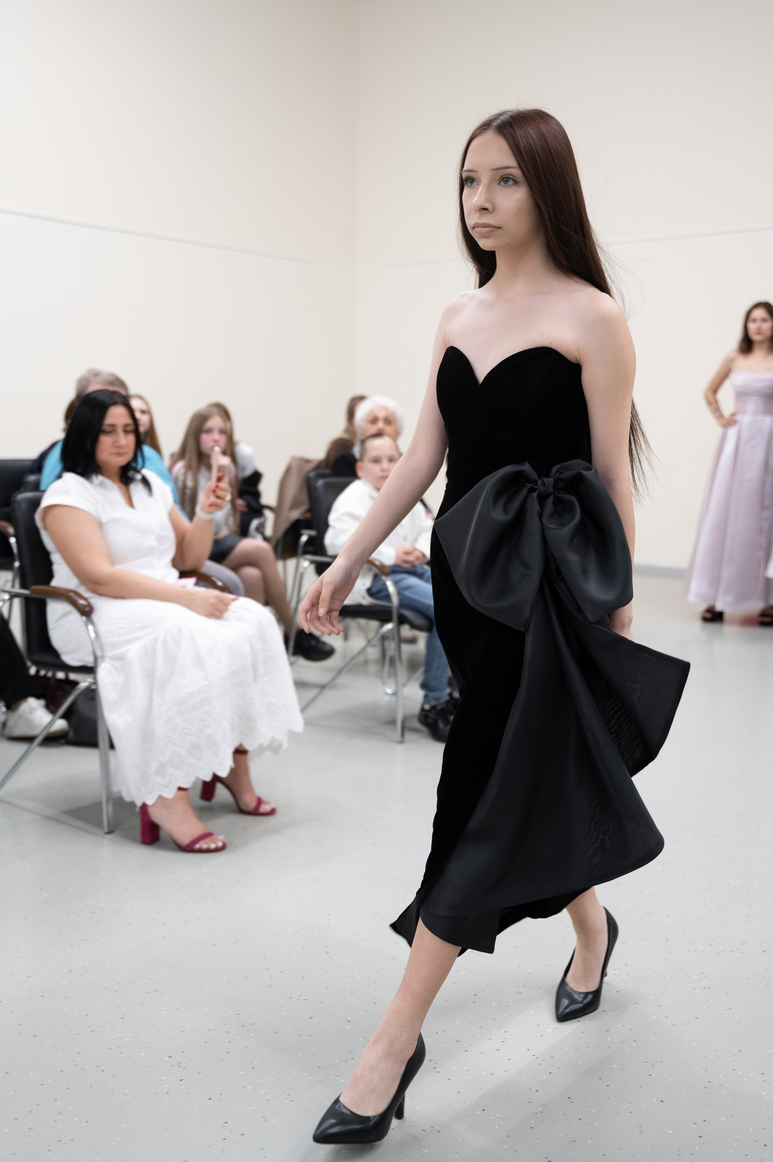 Весенний показ от Aesthetics model management | 15.05.2025. Фотограф в Омске Елизавета Кириллова