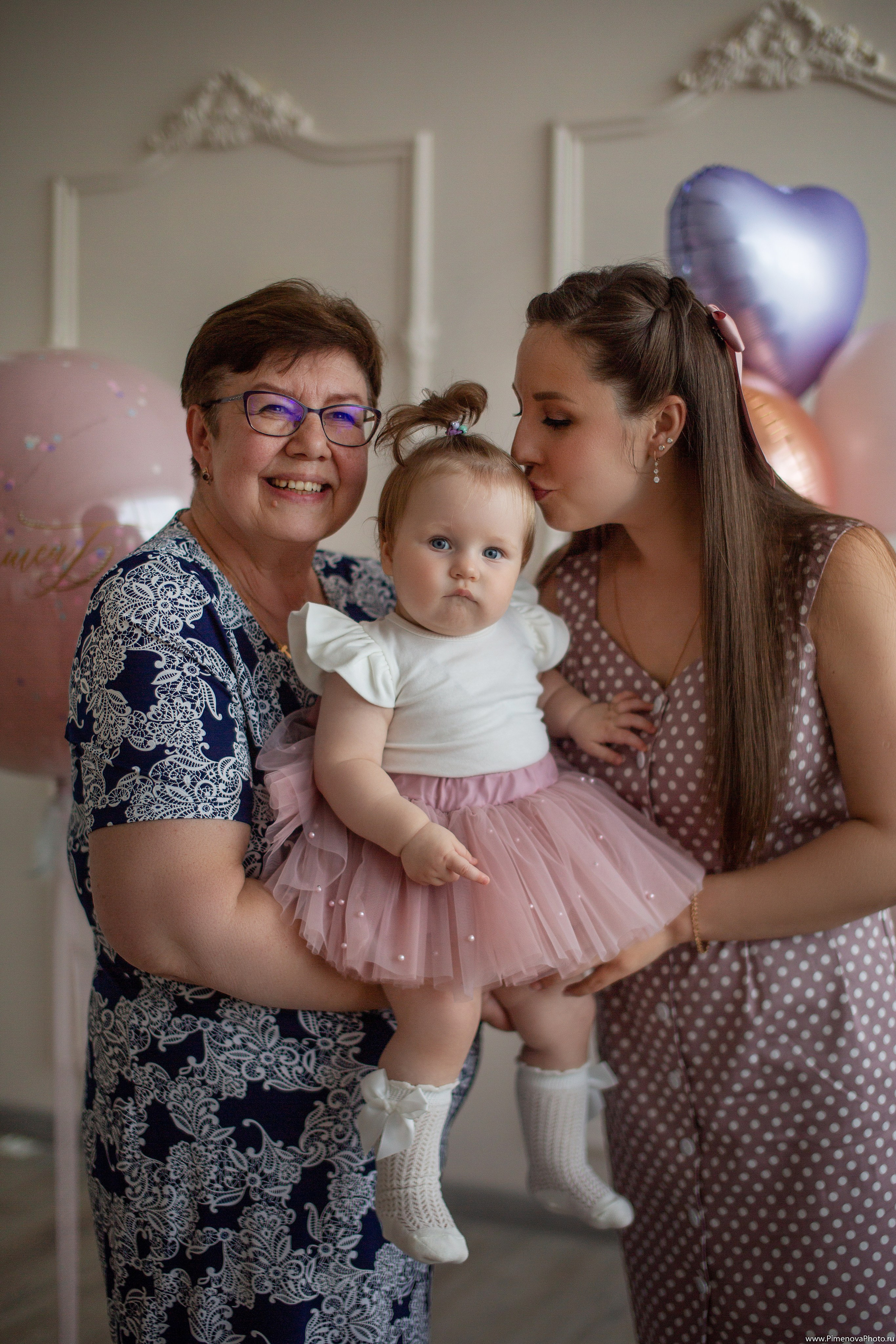 День Рождения Ксении, 1 год. Семейный и детский фотограф в Петрозаводске