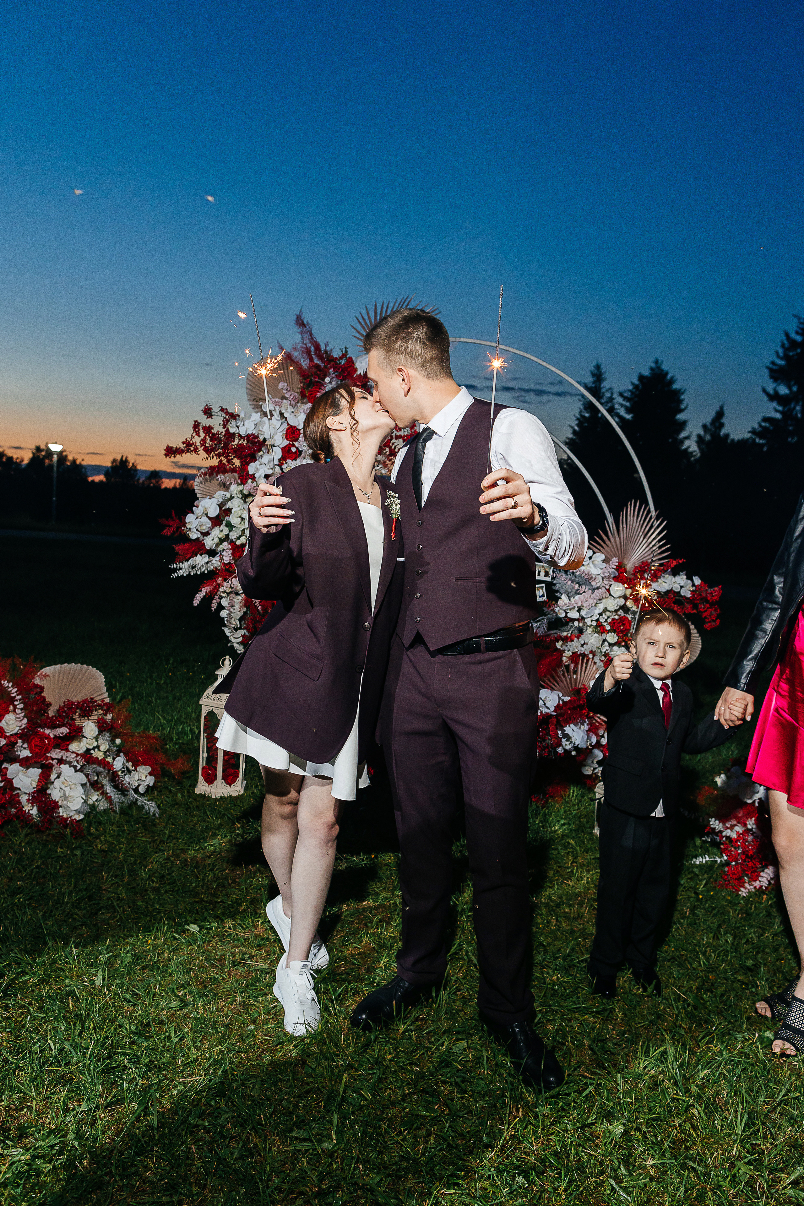 Элегантная выездная церемония в загородном клубе. Олег Сверчков | Свадебный фотограф Вологда