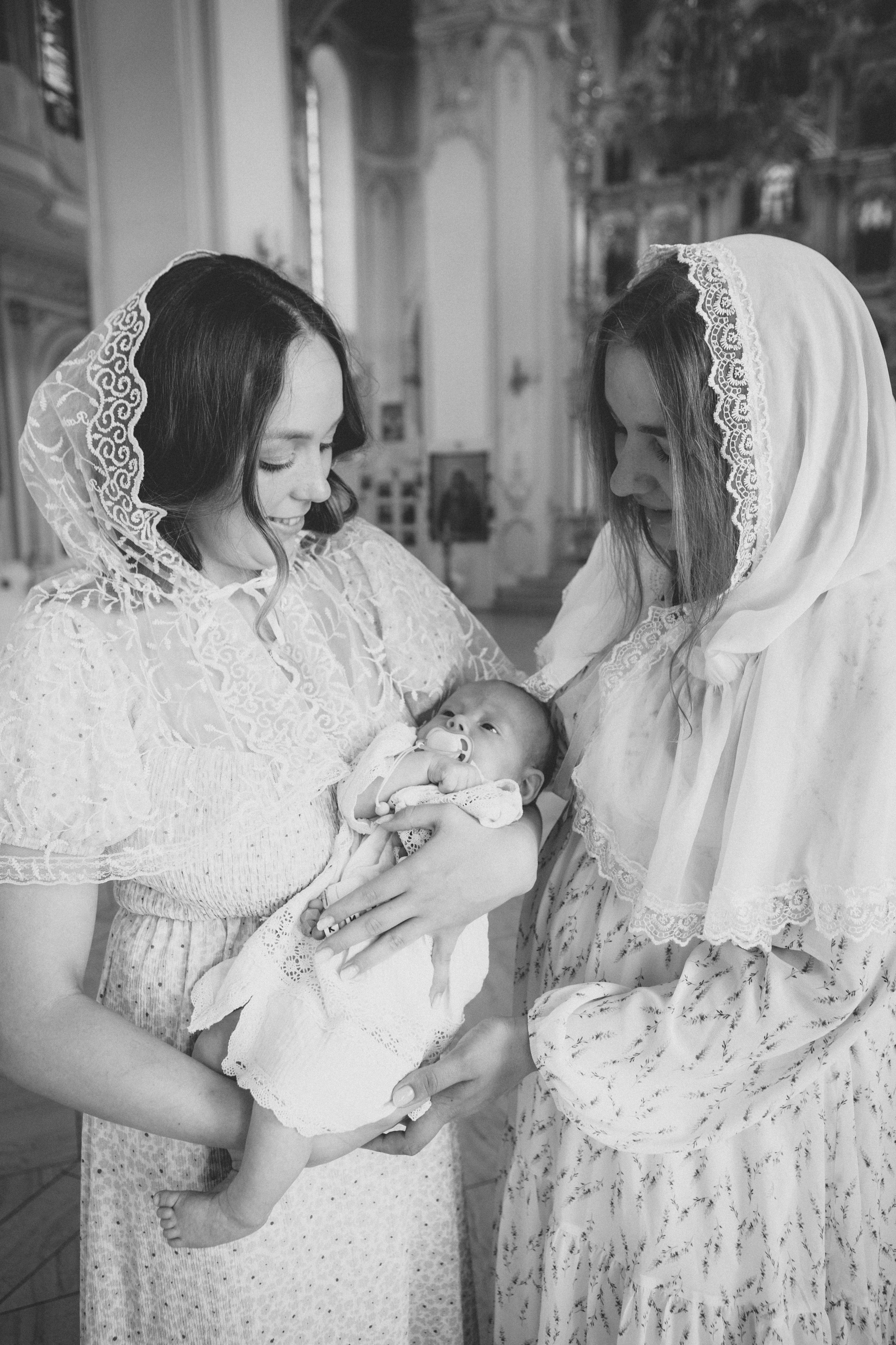 Крещение Кирилла. Семейный фотограф и фотограф на роды в Ростове-на-Дону Мухина Виктория