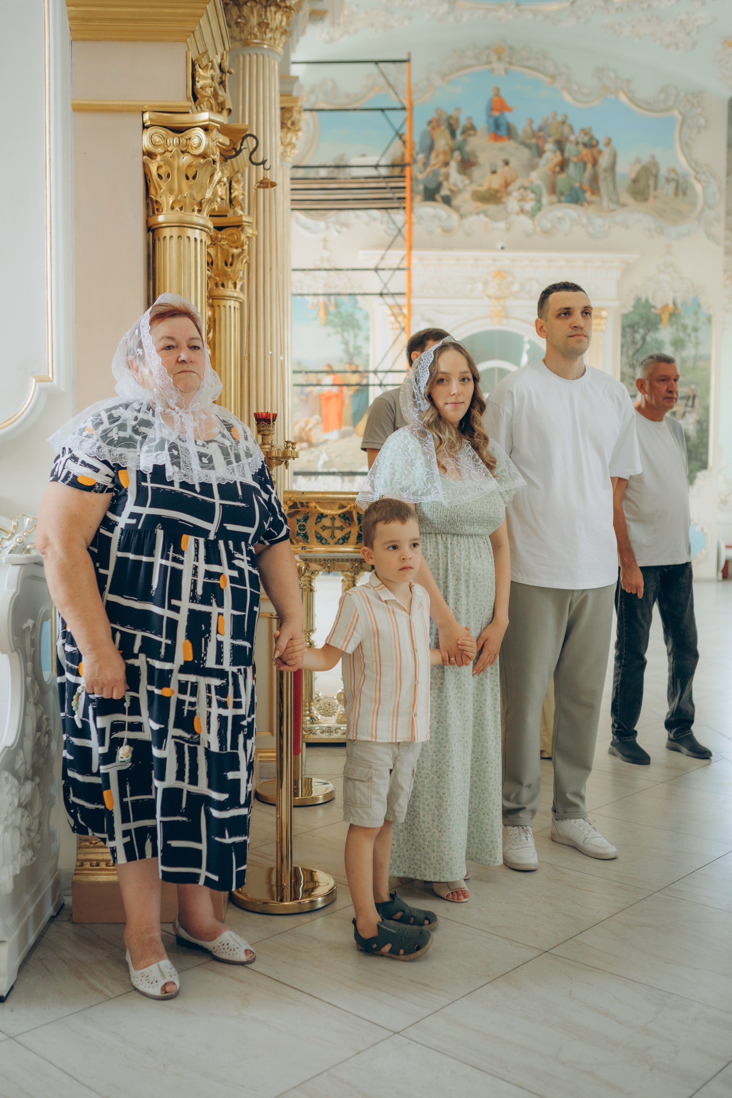 Крещение Кирилла. Семейный фотограф и фотограф на роды в Ростове-на-Дону Мухина Виктория