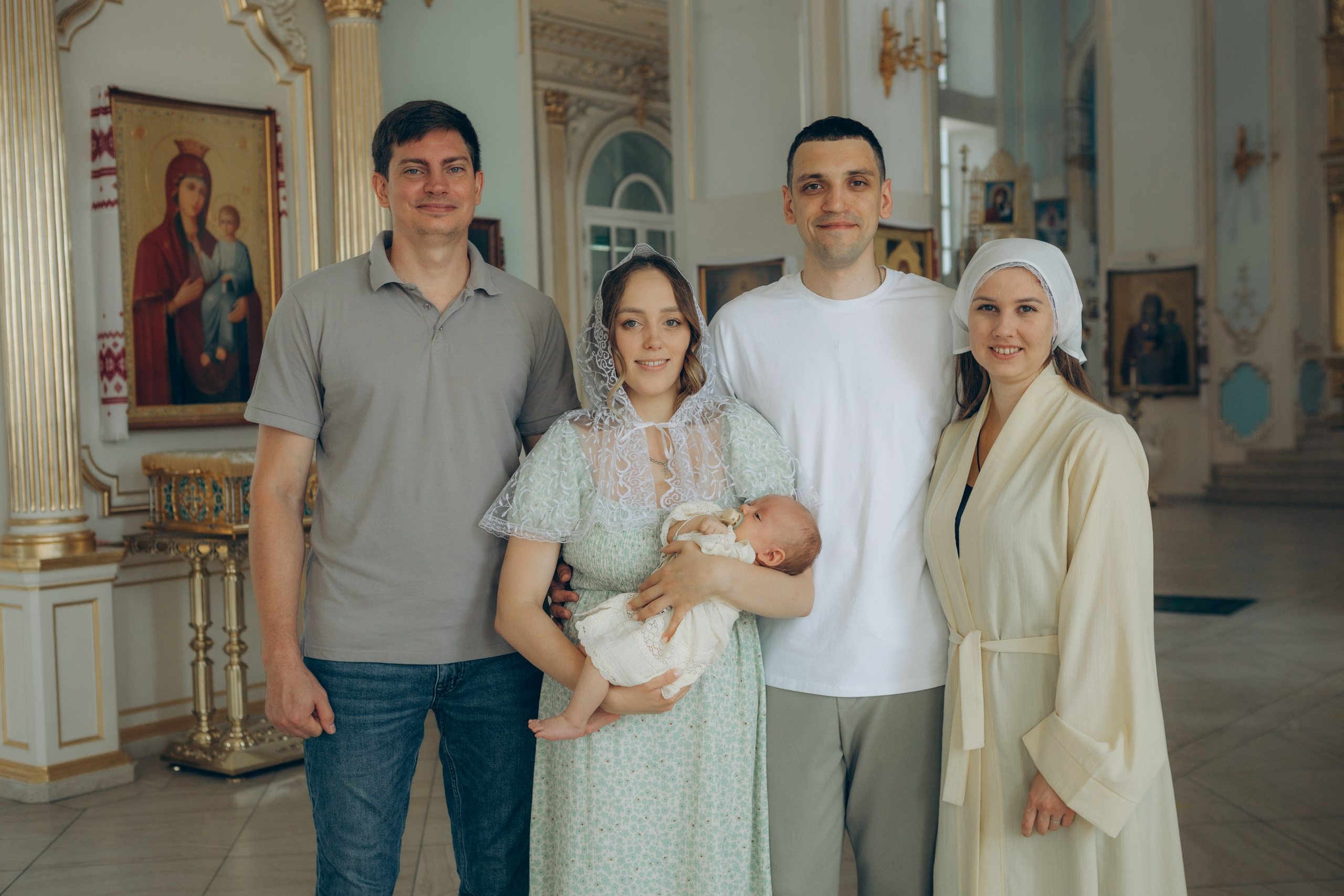 Крещение Кирилла. Семейный фотограф и фотограф на роды в Ростове-на-Дону Мухина Виктория