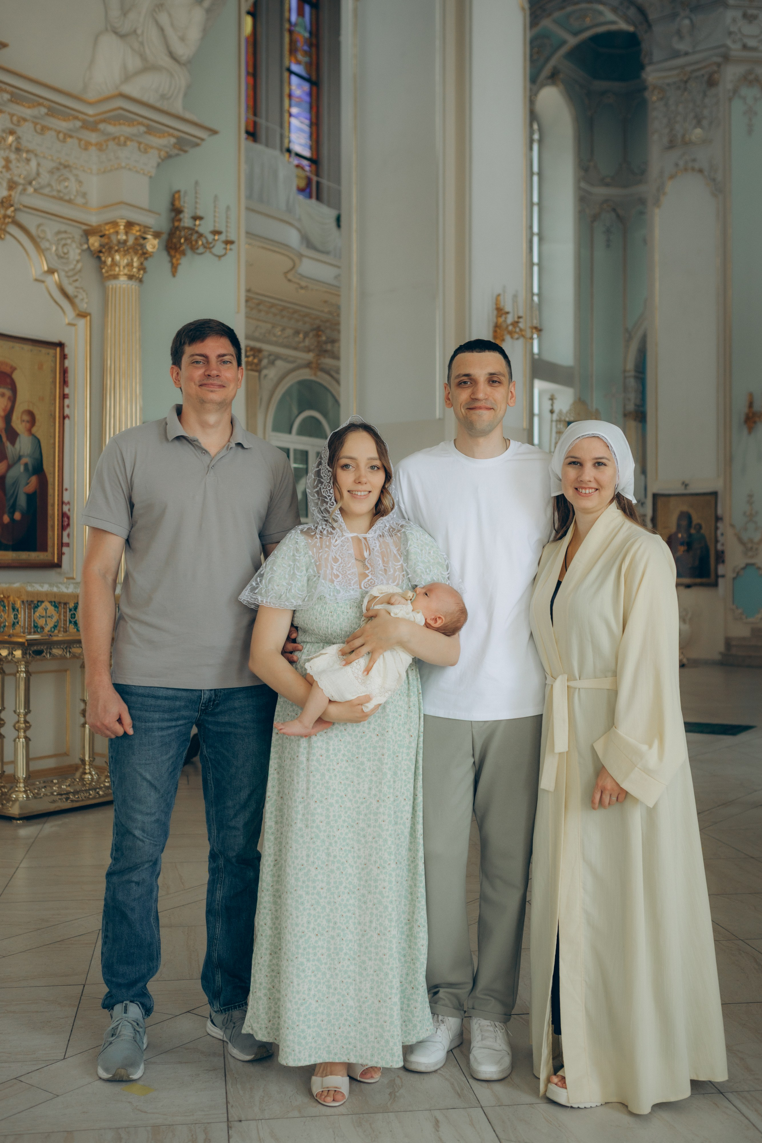 Крещение Кирилла. Семейный фотограф и фотограф на роды в Ростове-на-Дону Мухина Виктория