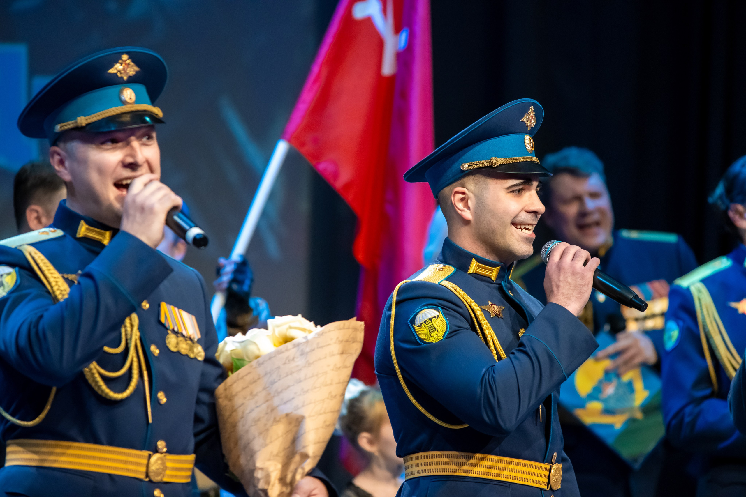 Концерт ансамбля ВДВ. Фото и видео в Москве Клим Воробьев