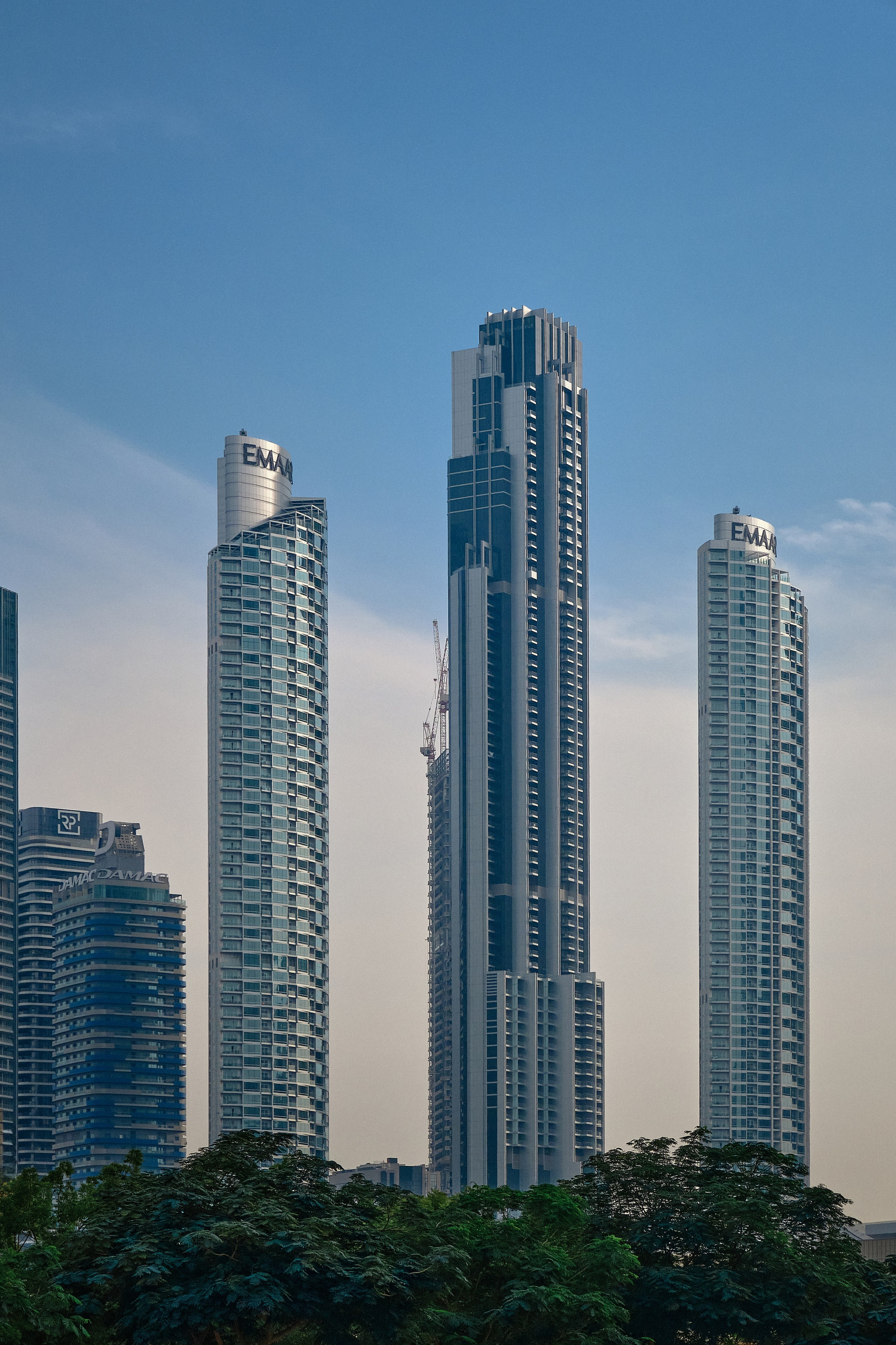 Dubai & Abu Dhabi. Aleksandr Kobtsev