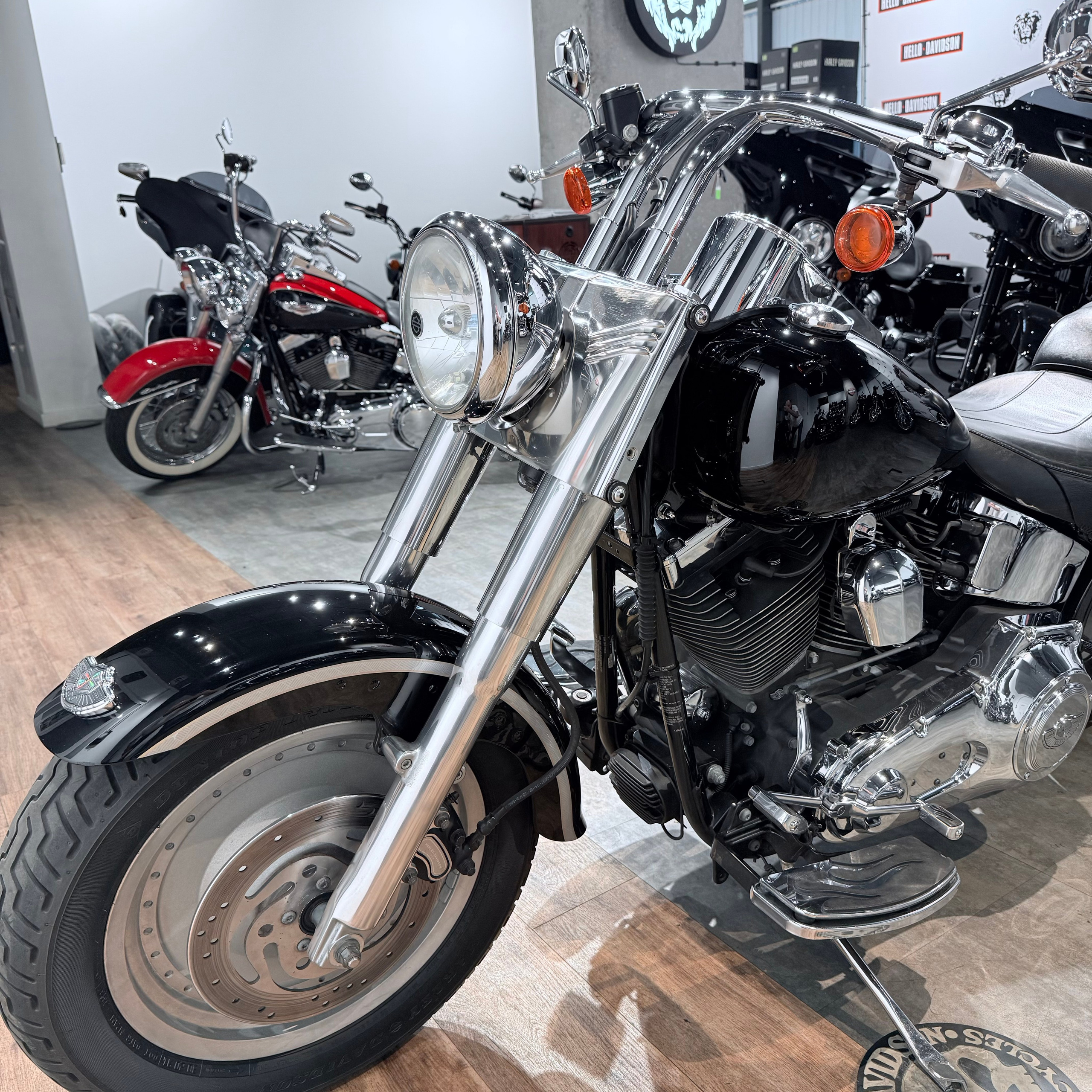 2003 Fat Boy Vivid Black 100 Years. Hello Davidson, Москва. Только хорошие мотоциклы…