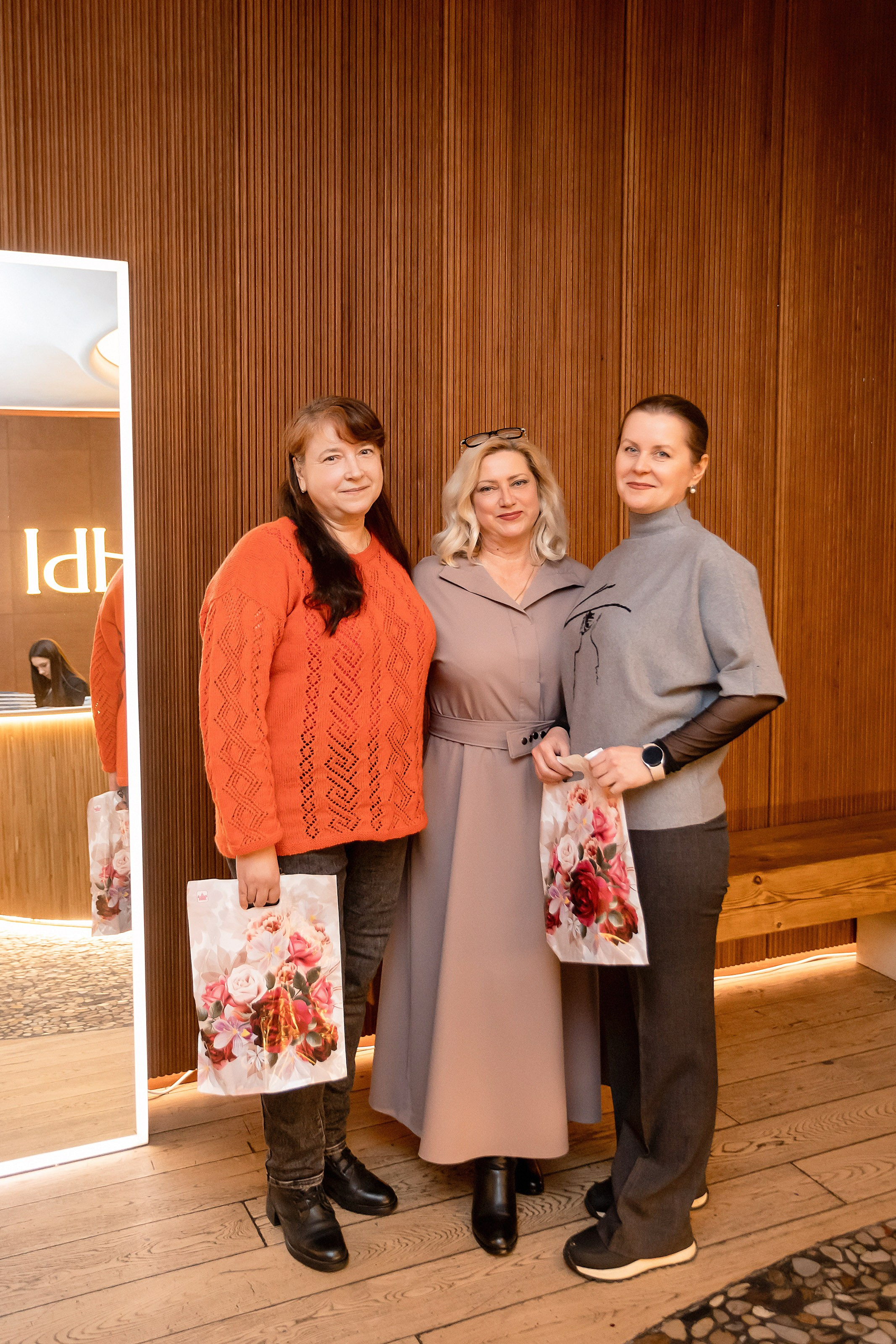 МЕРОПРИЯТИЕ ДЛЯ ВРАЧЕЙ В РЕСТОРАНЕ КАННЫ. Свадебный фотограф в Воронеже Ирина Кривцова