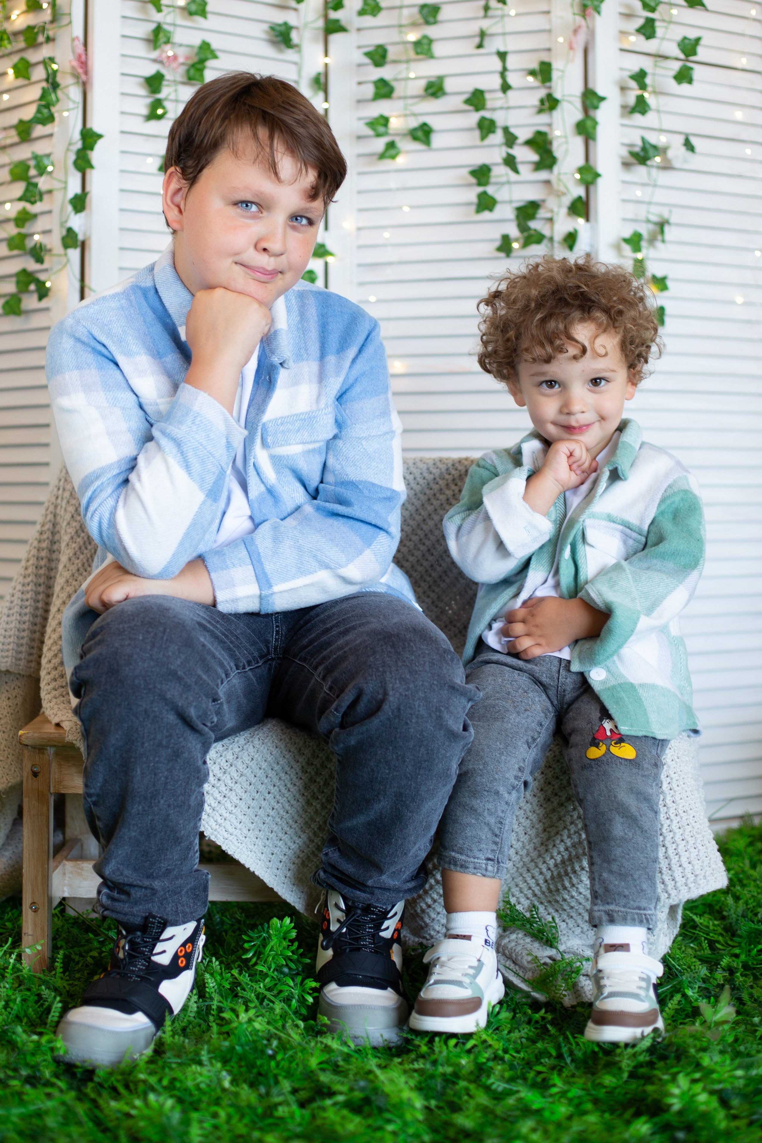 Детки. Фотограф Julia Milton | Портреты, съемки для маркетплейсов, лавстори, съёмка беременности в Санкт-Петербурге. Обучение фотографии в Спб очно