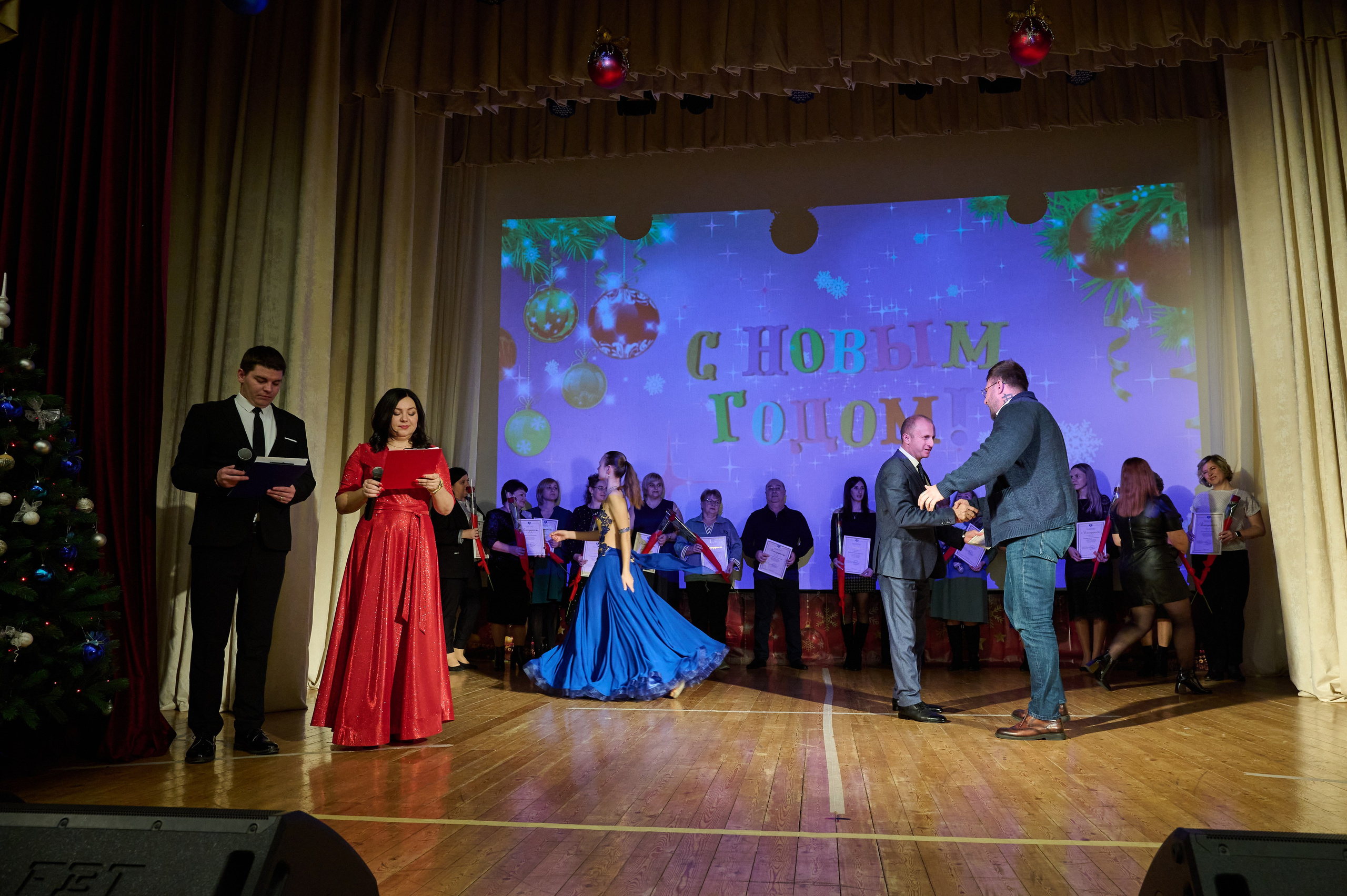 Новогодний концерт. Жизнь курорта Кабардинка в фотографиях
