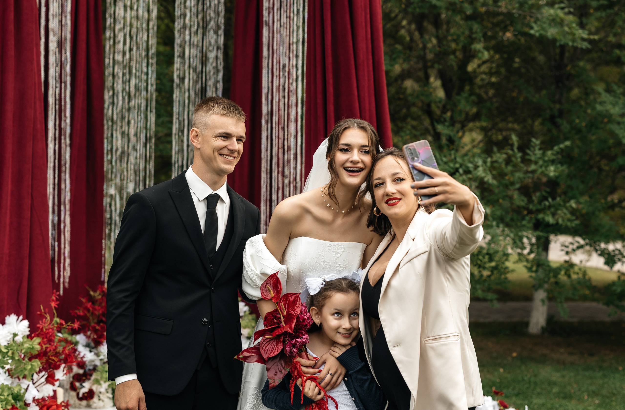 Юрий & Дарья | 06.06.25. Свадебный и семейный фотограф в Омске Евгения Хакимова