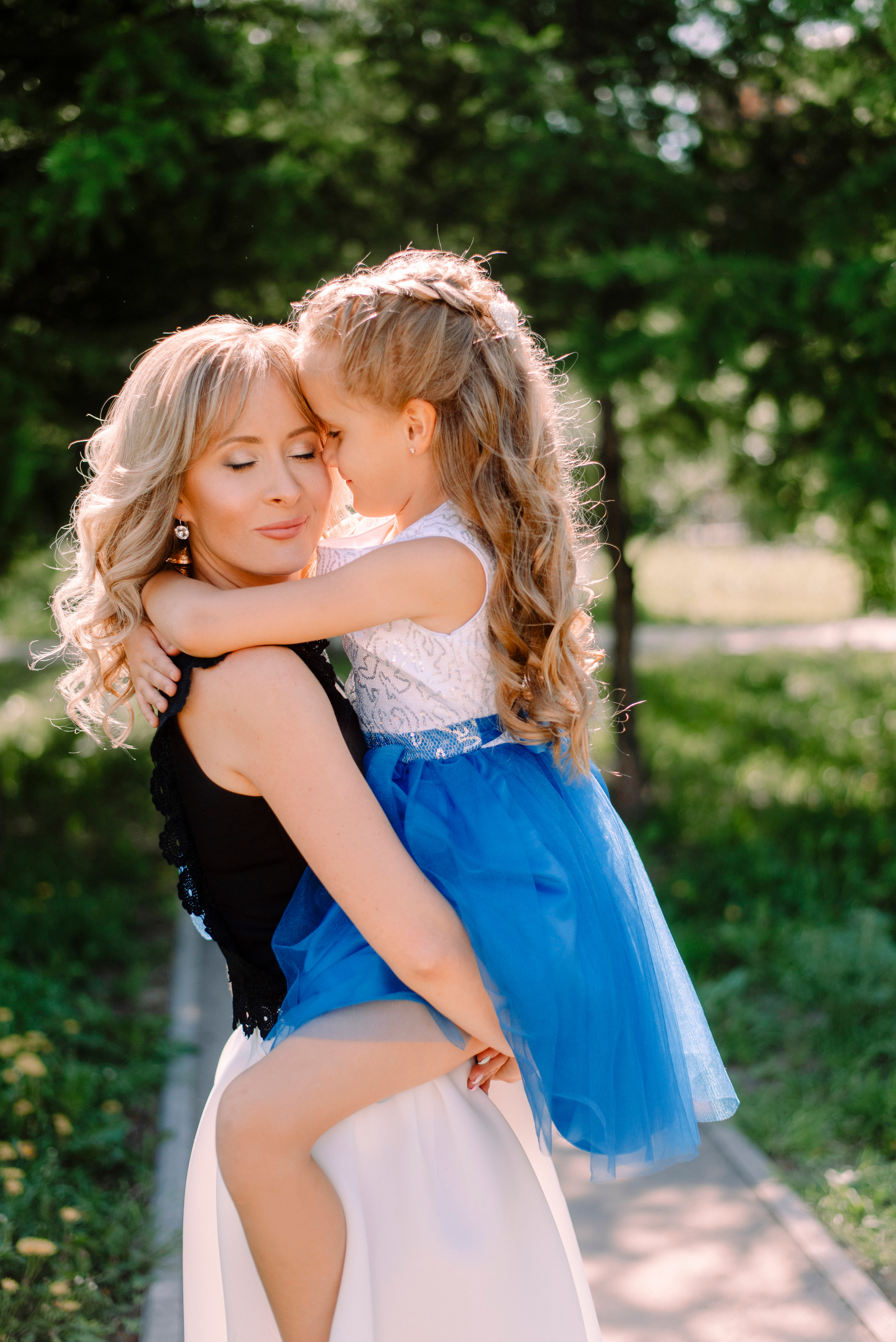 Как Настя на выпускной в садик шла. Семейный и свадебный фотограф в Рязани Лиза Голованова