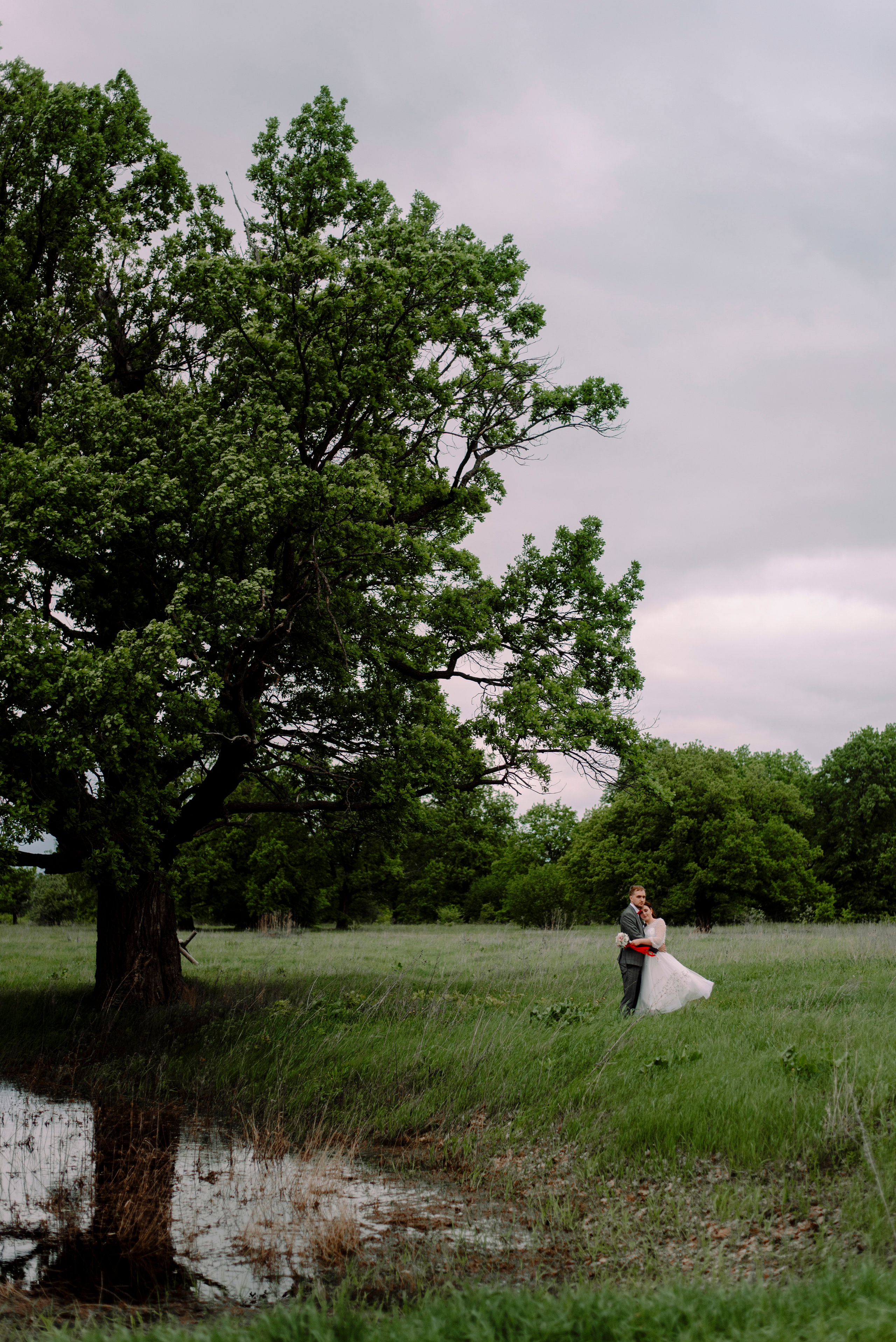 Ирина и Саша — красный май. Семейный и свадебный фотограф в Рязани Лиза Голованова