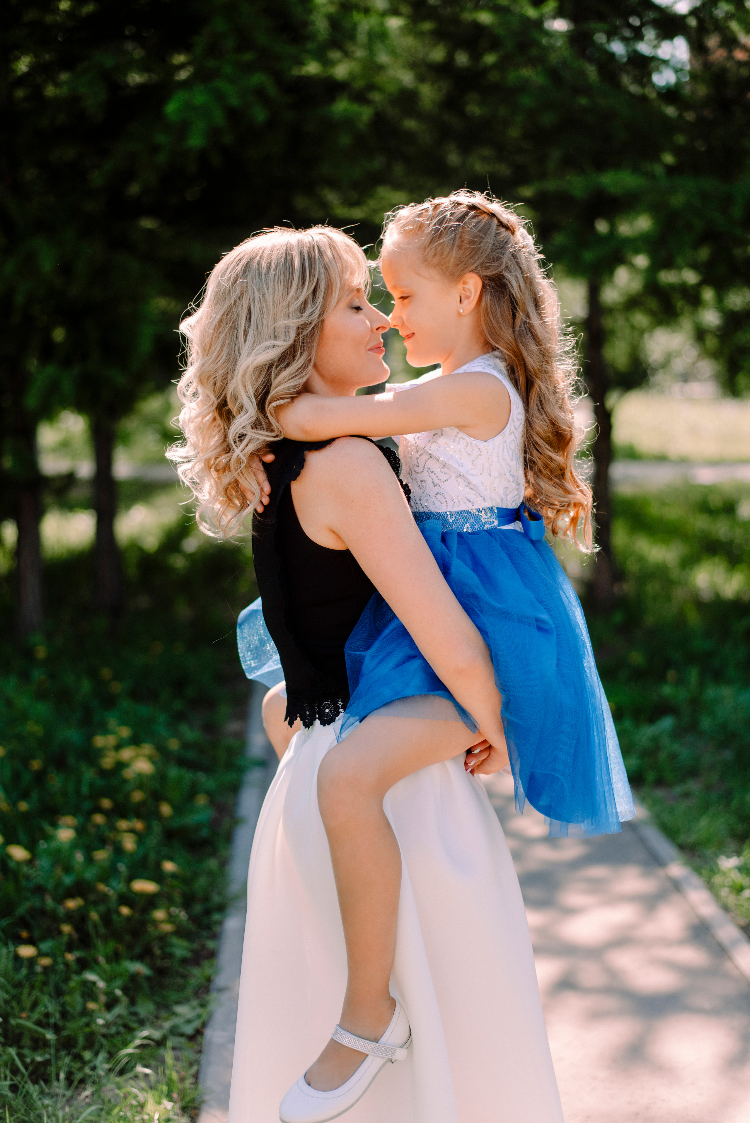 Как Настя на выпускной в садик шла. Семейный и свадебный фотограф в Рязани Лиза Голованова