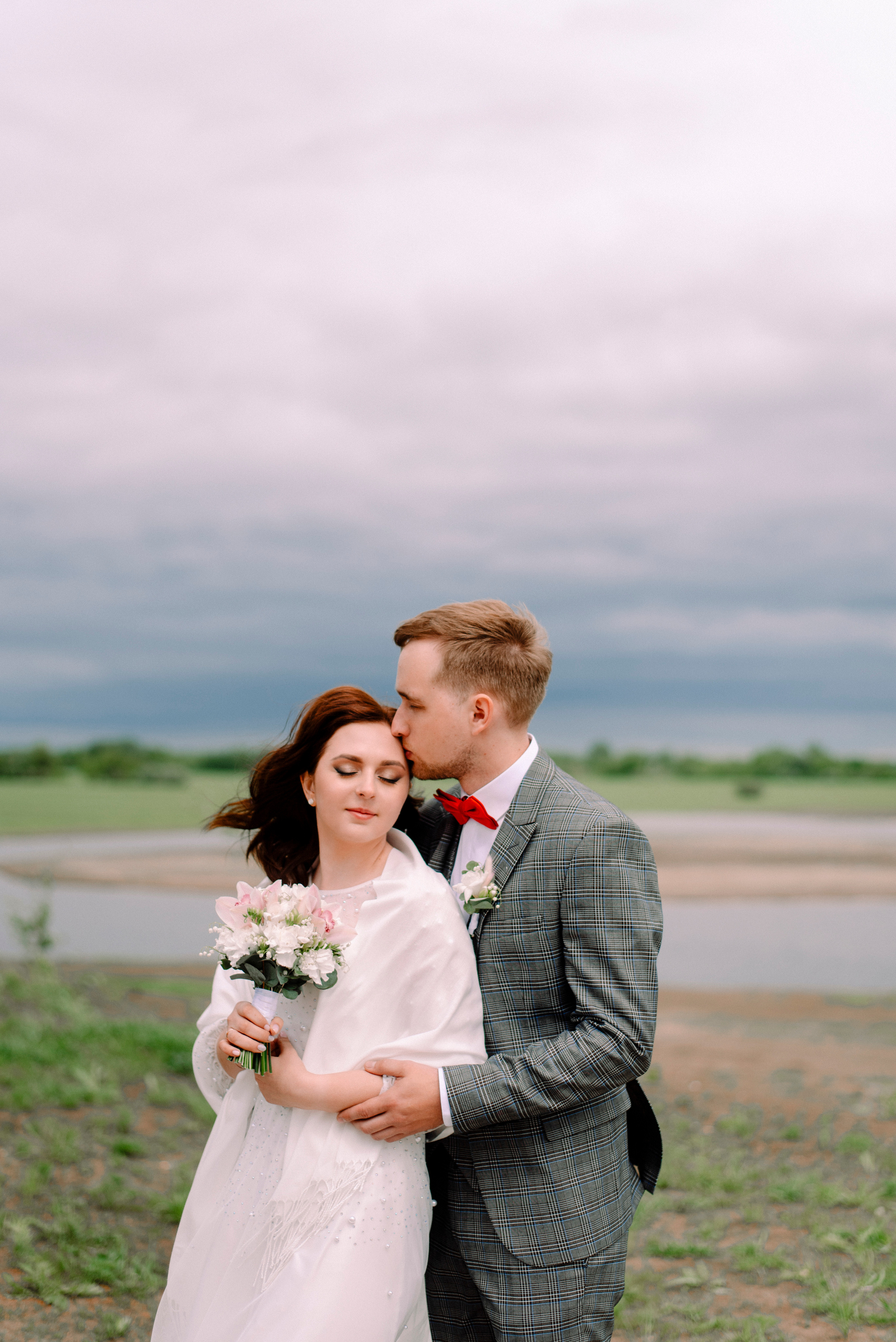 Ирина и Саша — красный май. Семейный и свадебный фотограф в Рязани Лиза Голованова