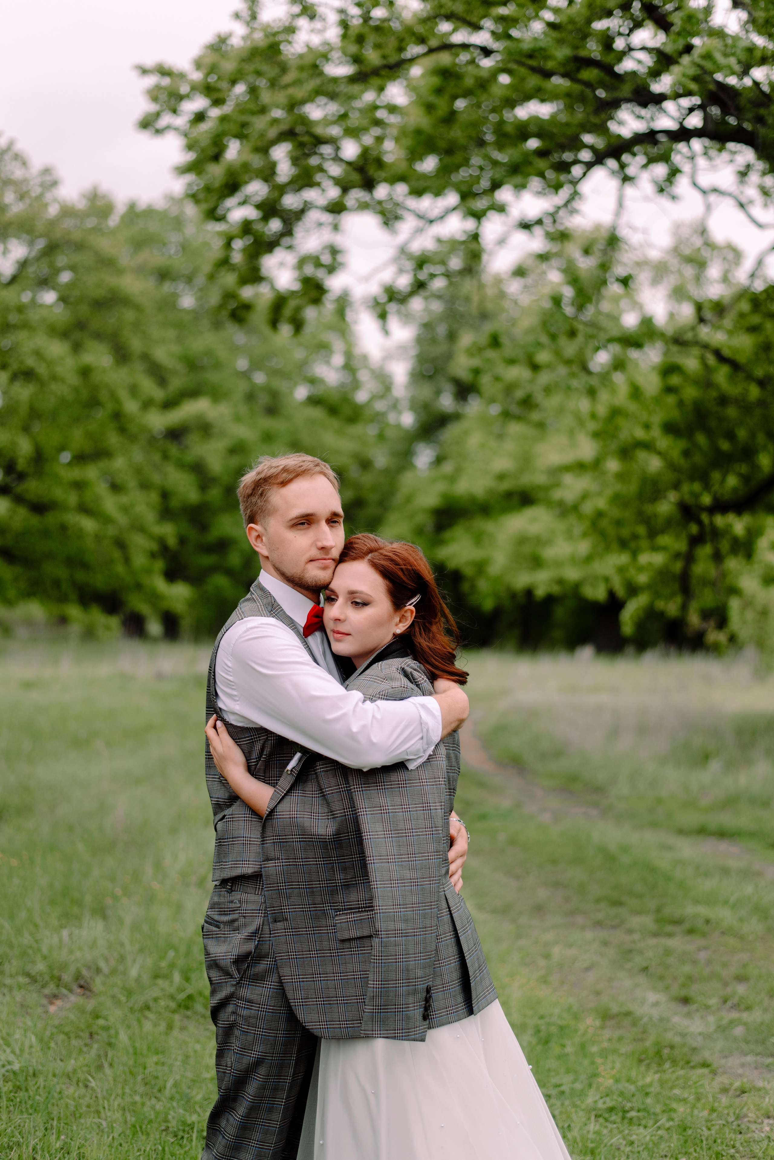 Ирина и Саша — красный май. Семейный и свадебный фотограф в Рязани Лиза Голованова